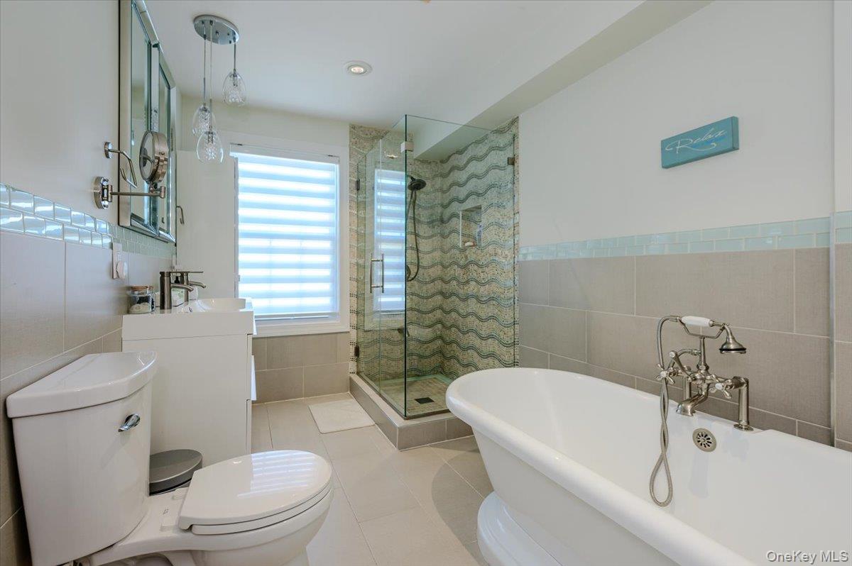 8941 240th Street Property Photo 14