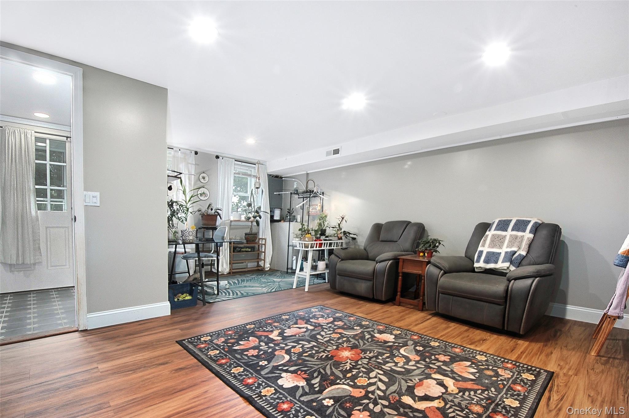216 Spackenkill Road Property Photo 25