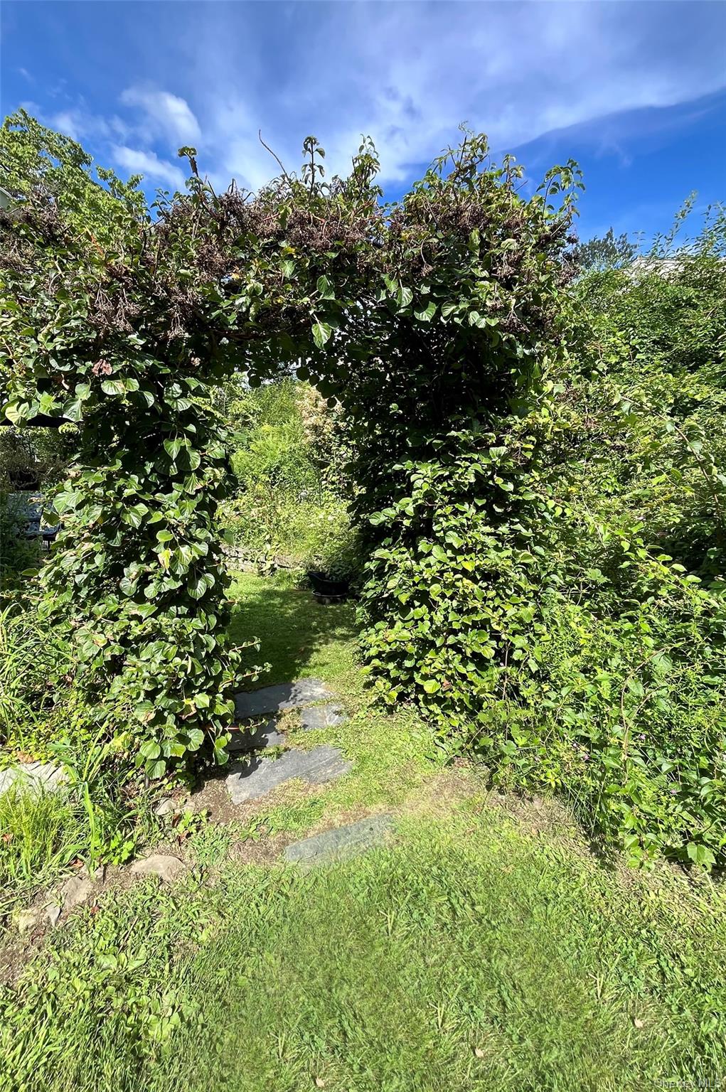 216 Spackenkill Road Property Photo 40