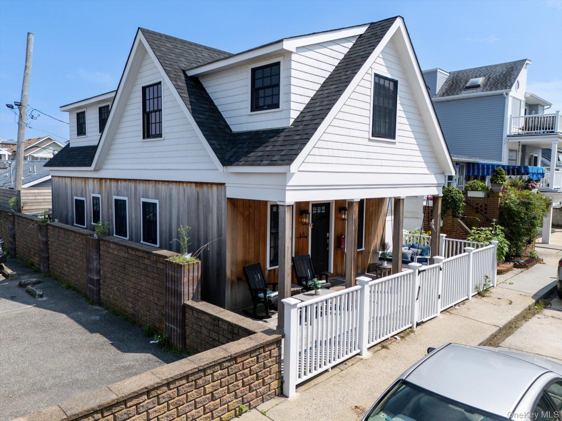 48 Vermont Street Property Photo 2