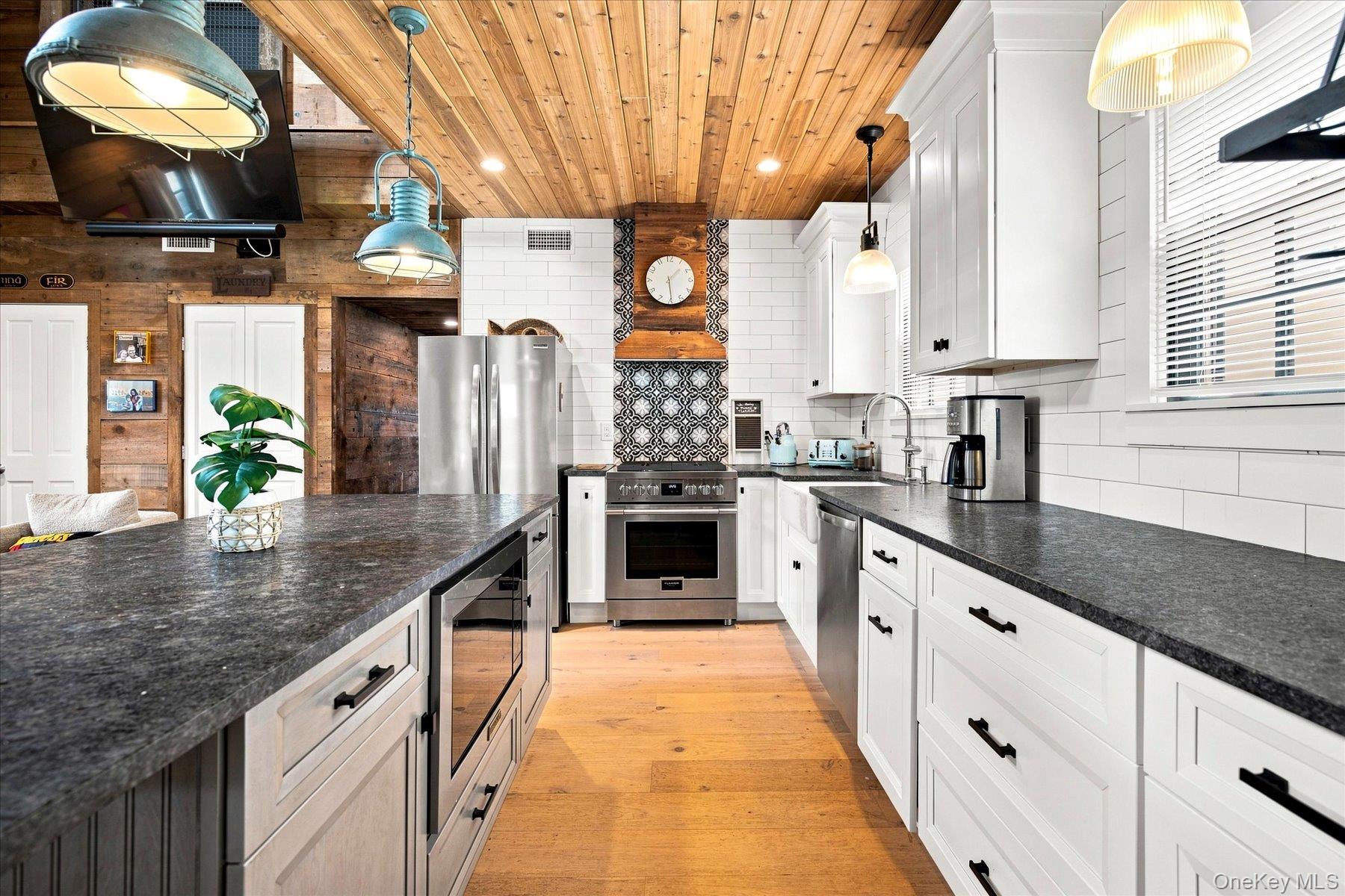 48 Vermont Street Property Photo 10