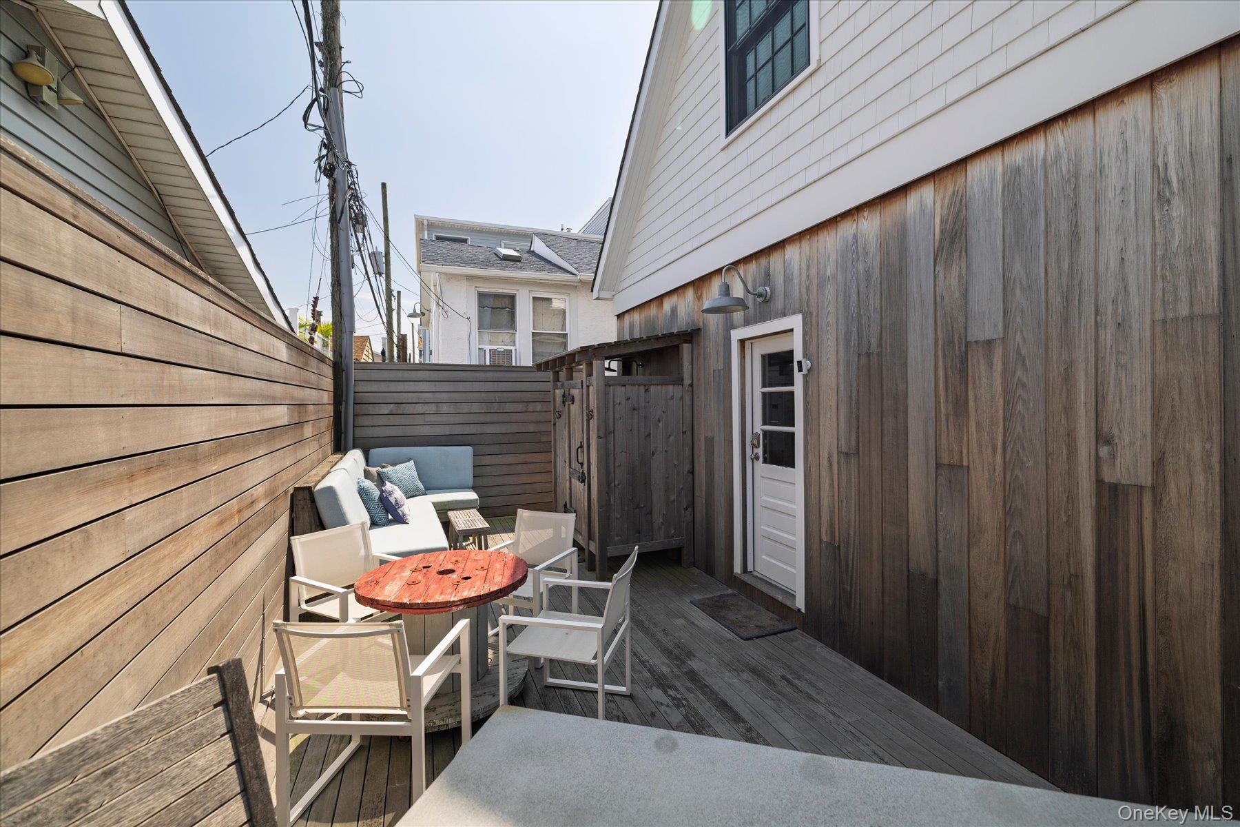 48 Vermont Street Property Photo 22
