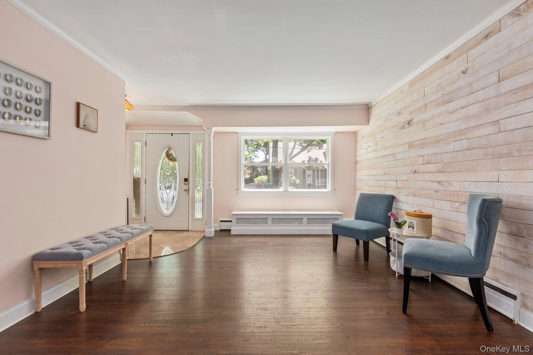 1107 Jefferson Avenue Property Photo 3