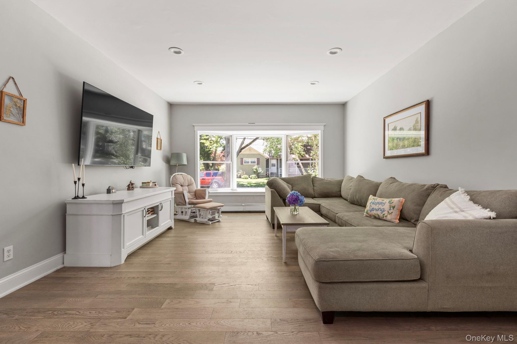 1107 Jefferson Avenue Property Photo 6