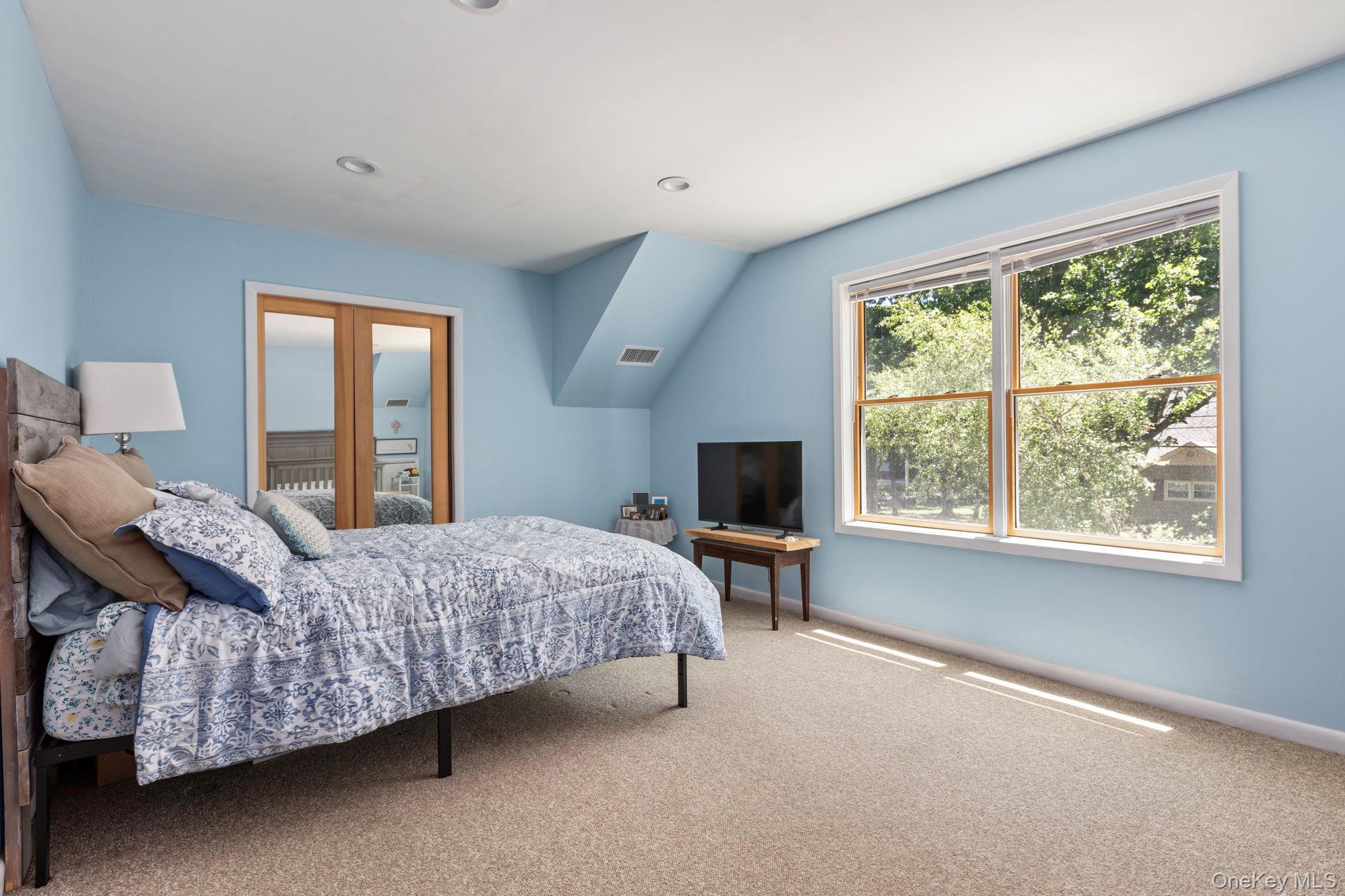 1107 Jefferson Avenue Property Photo 18