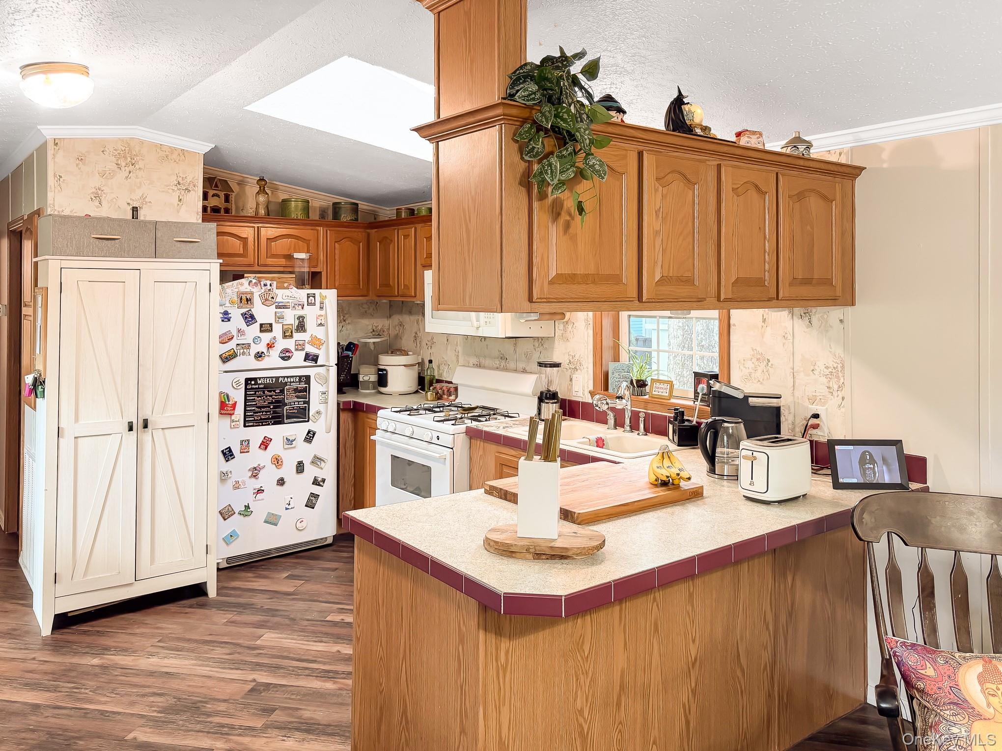 37 Hubbard 39 Property Photo 16