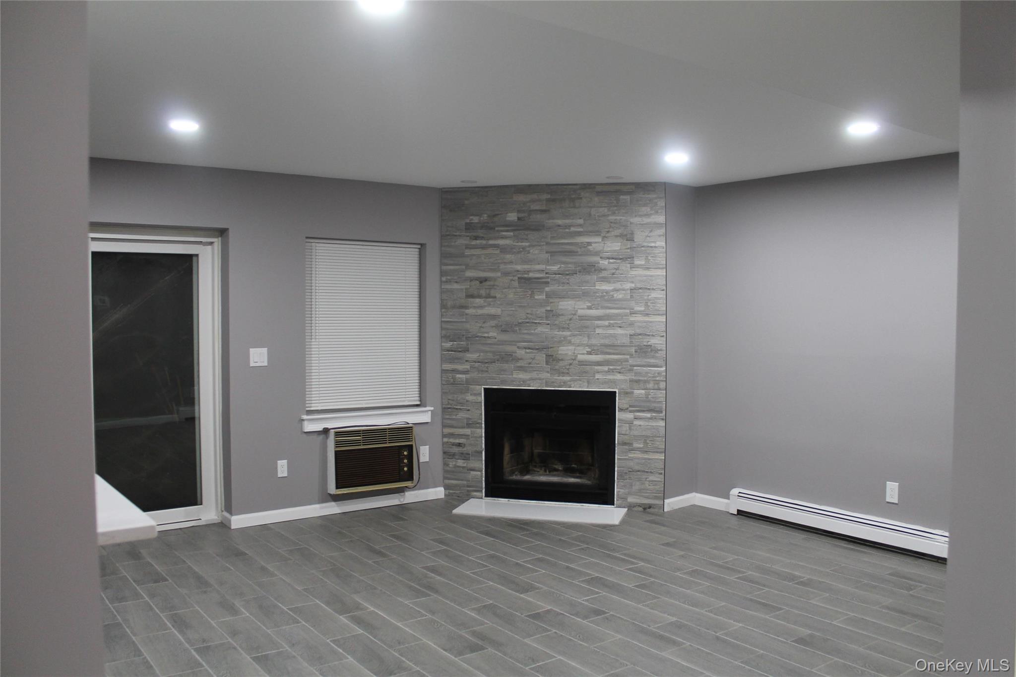 12 Lexington Hill 7 Property Photo 5