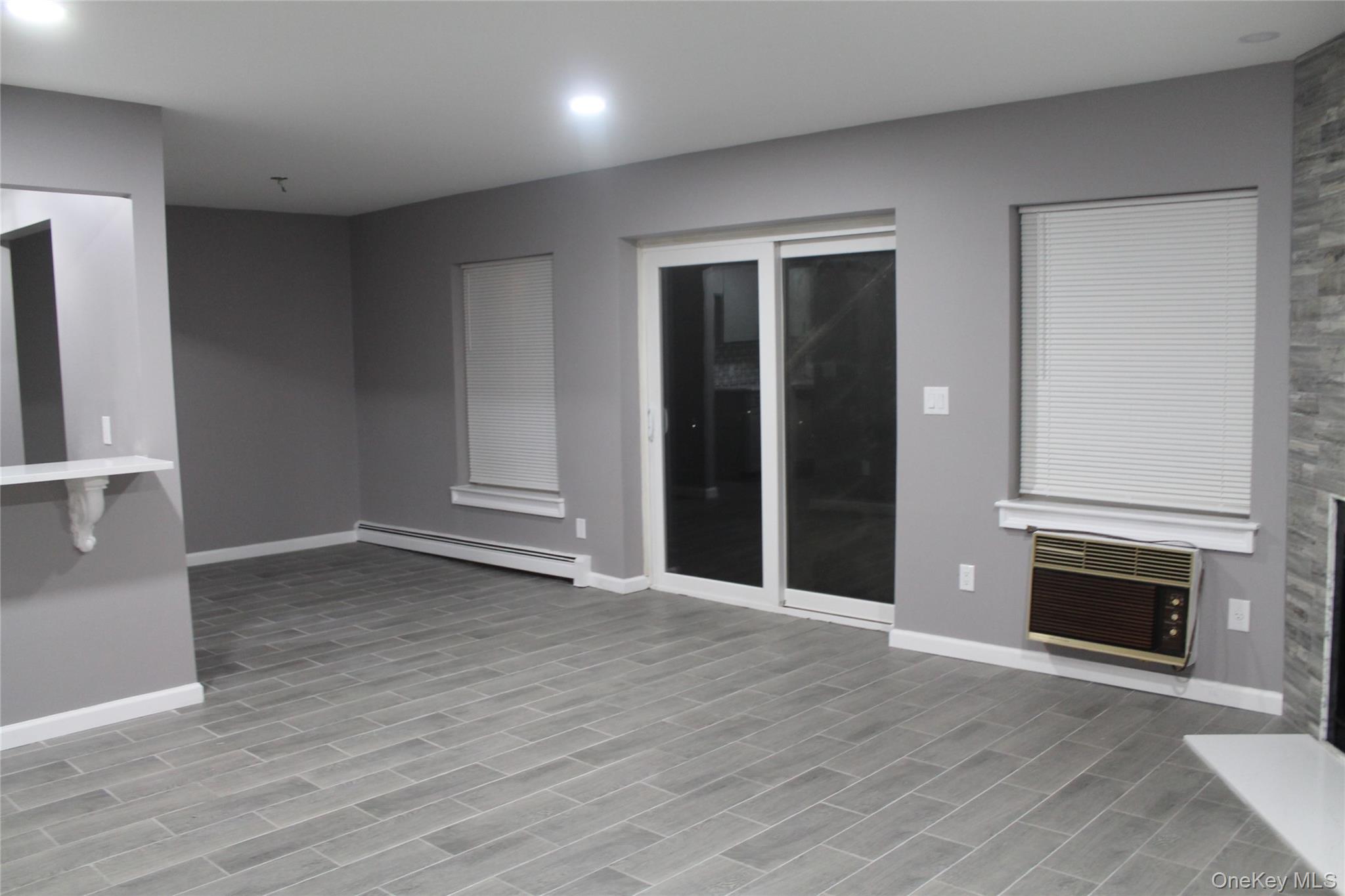 12 Lexington Hill 7 Property Photo 6