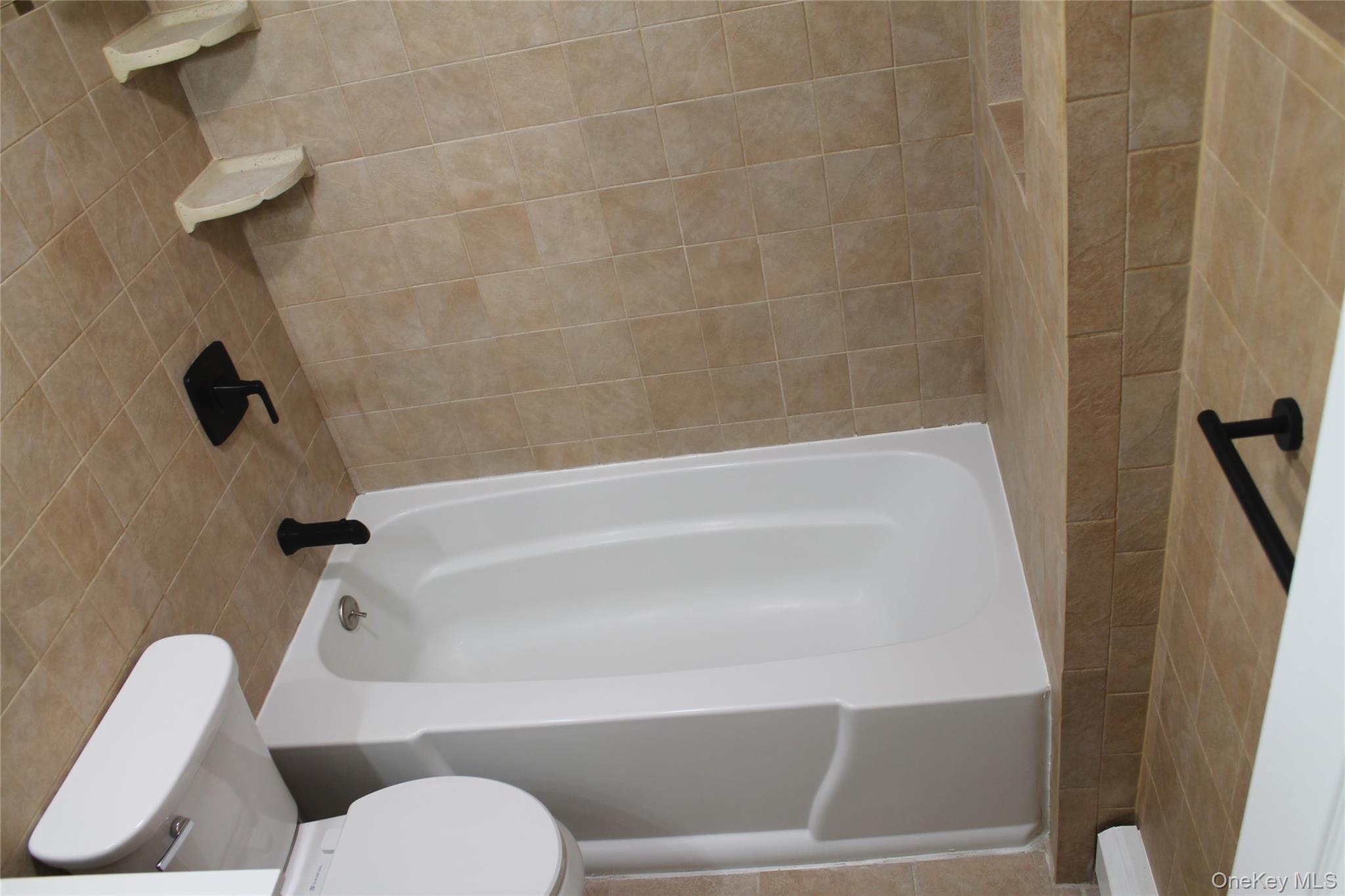 12 Lexington Hill 7 Property Photo 15