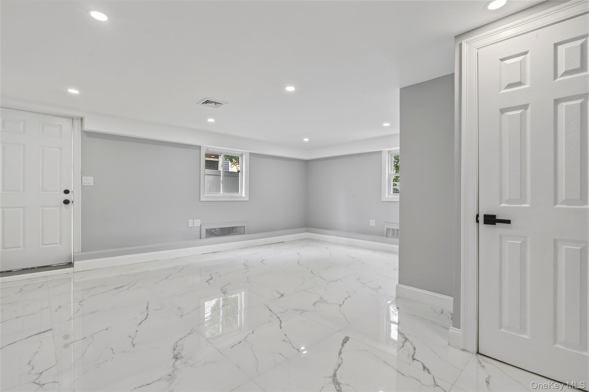 2599 Orr Street Property Photo 23