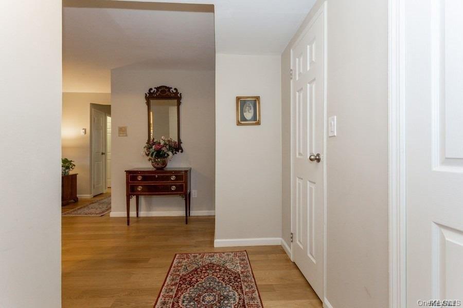 22 N Forest Avenue 1n Property Photo 4