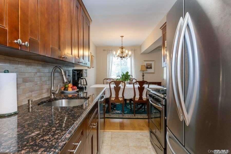 22 N Forest Avenue 1n Property Photo 6