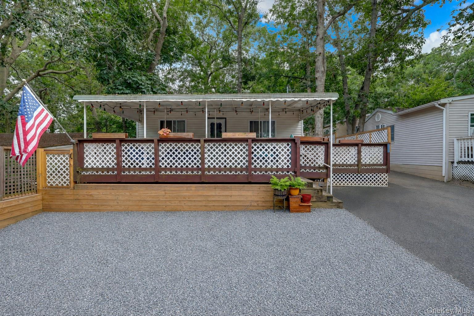 15 Cottage Road Property Photo 1