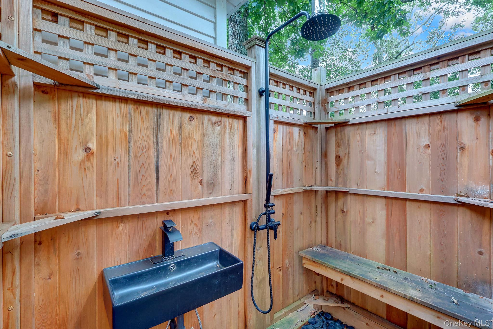 15 Cottage Road Property Photo 16