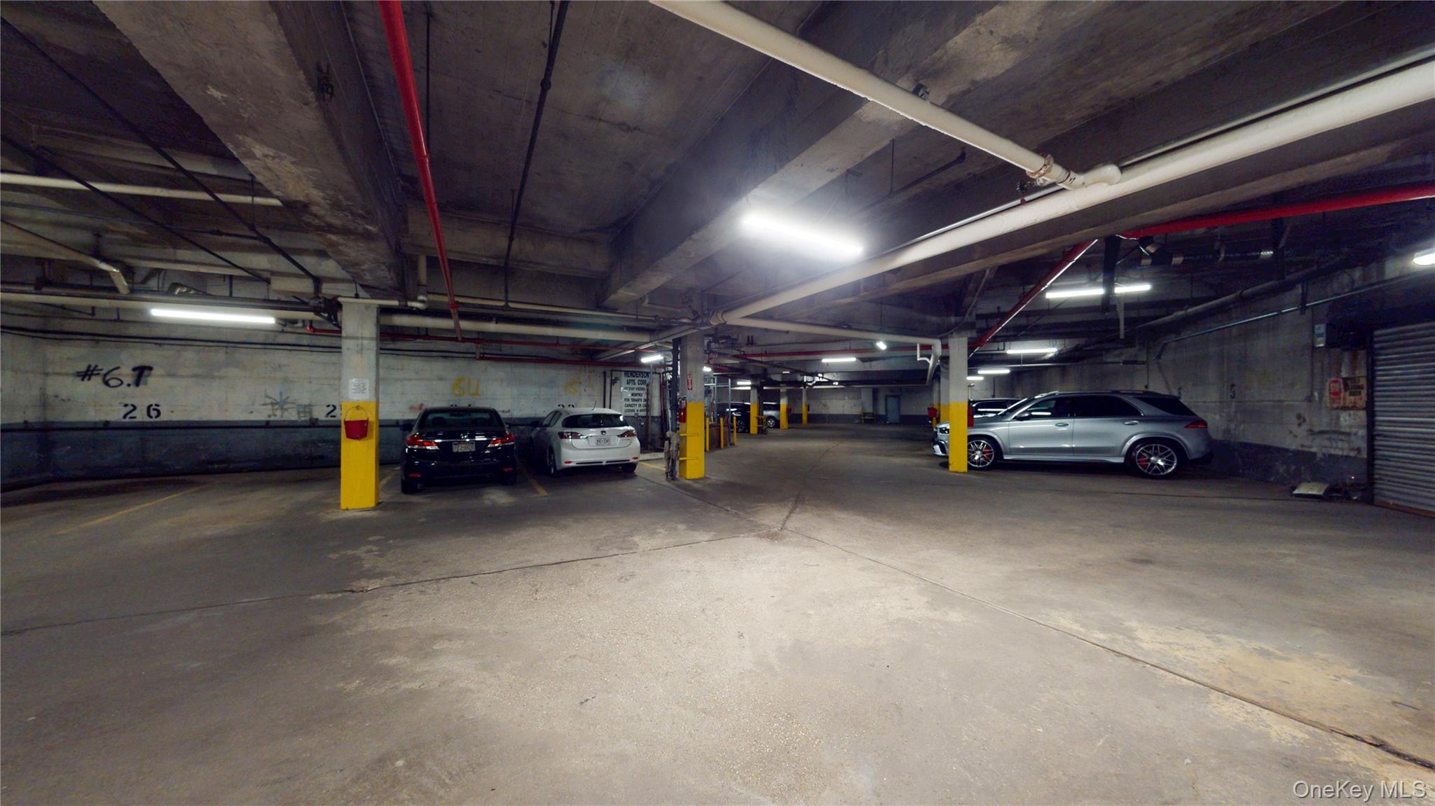 60-11 Broadway 3l Property Photo 19