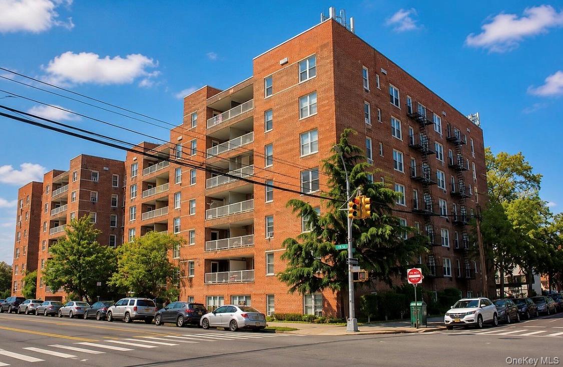 60-11 Broadway 3l Property Photo 23