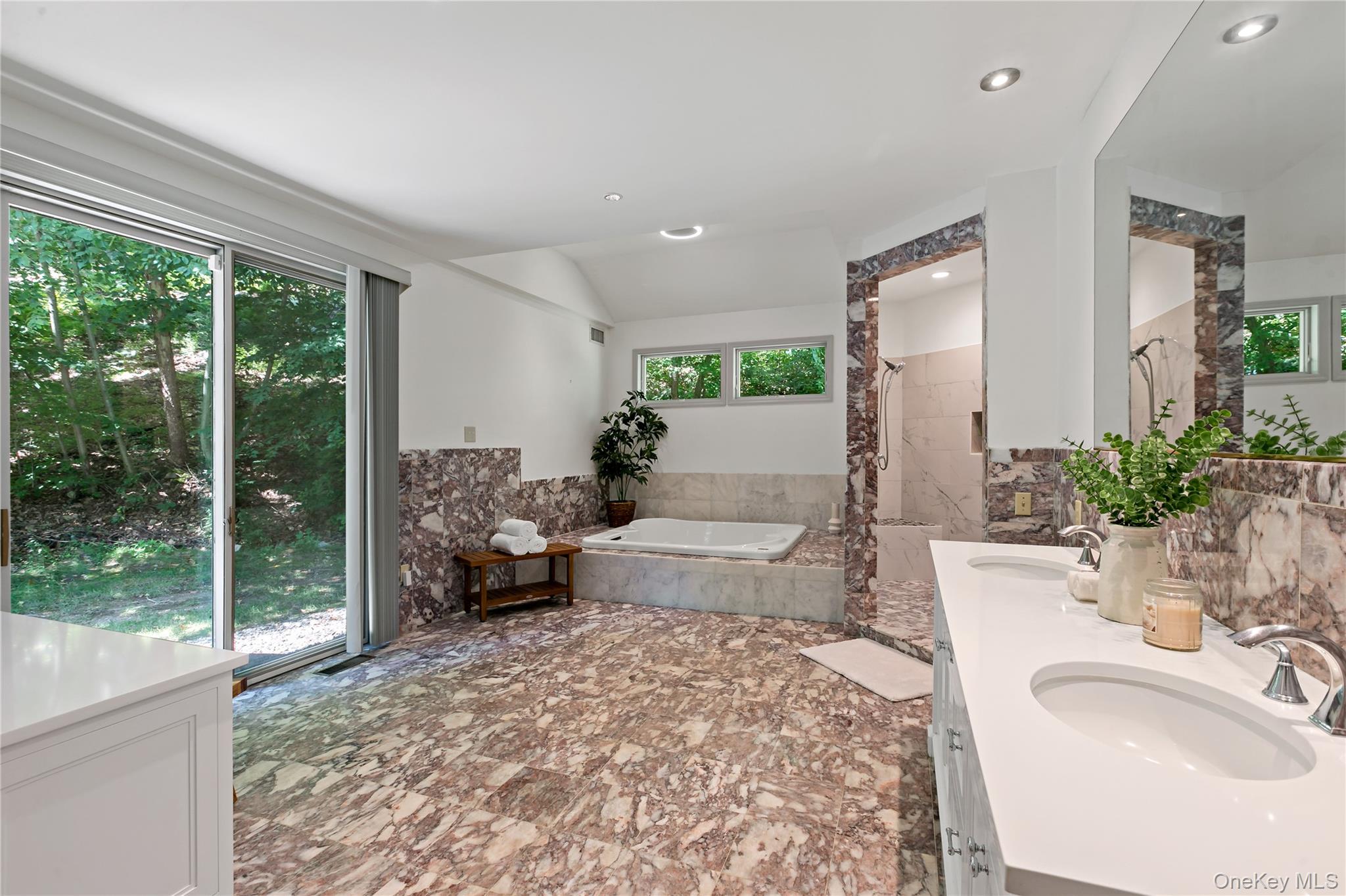19 Twin Bridges Road Property Photo 14