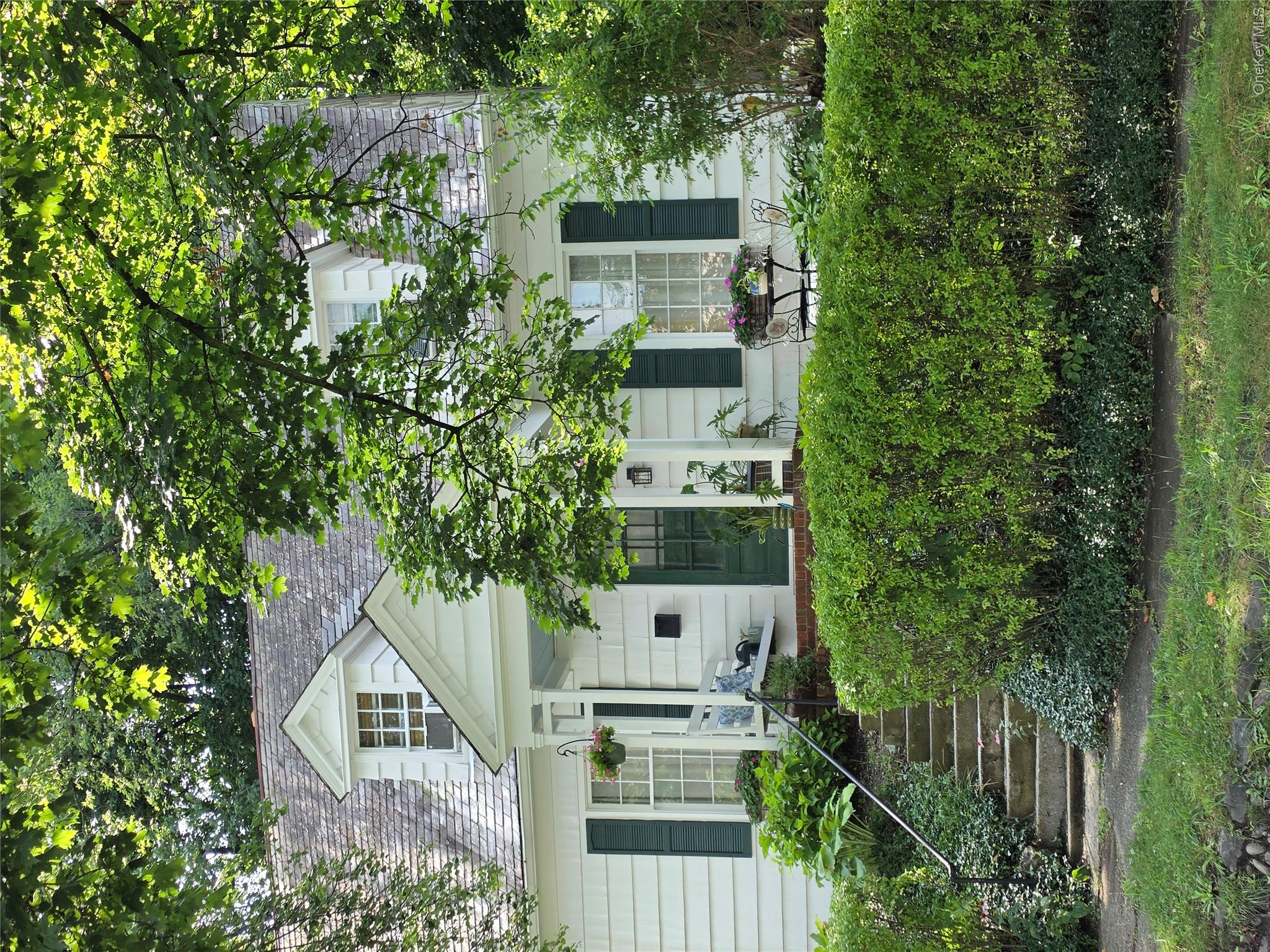 20 Bush Avenue Property Photo 3