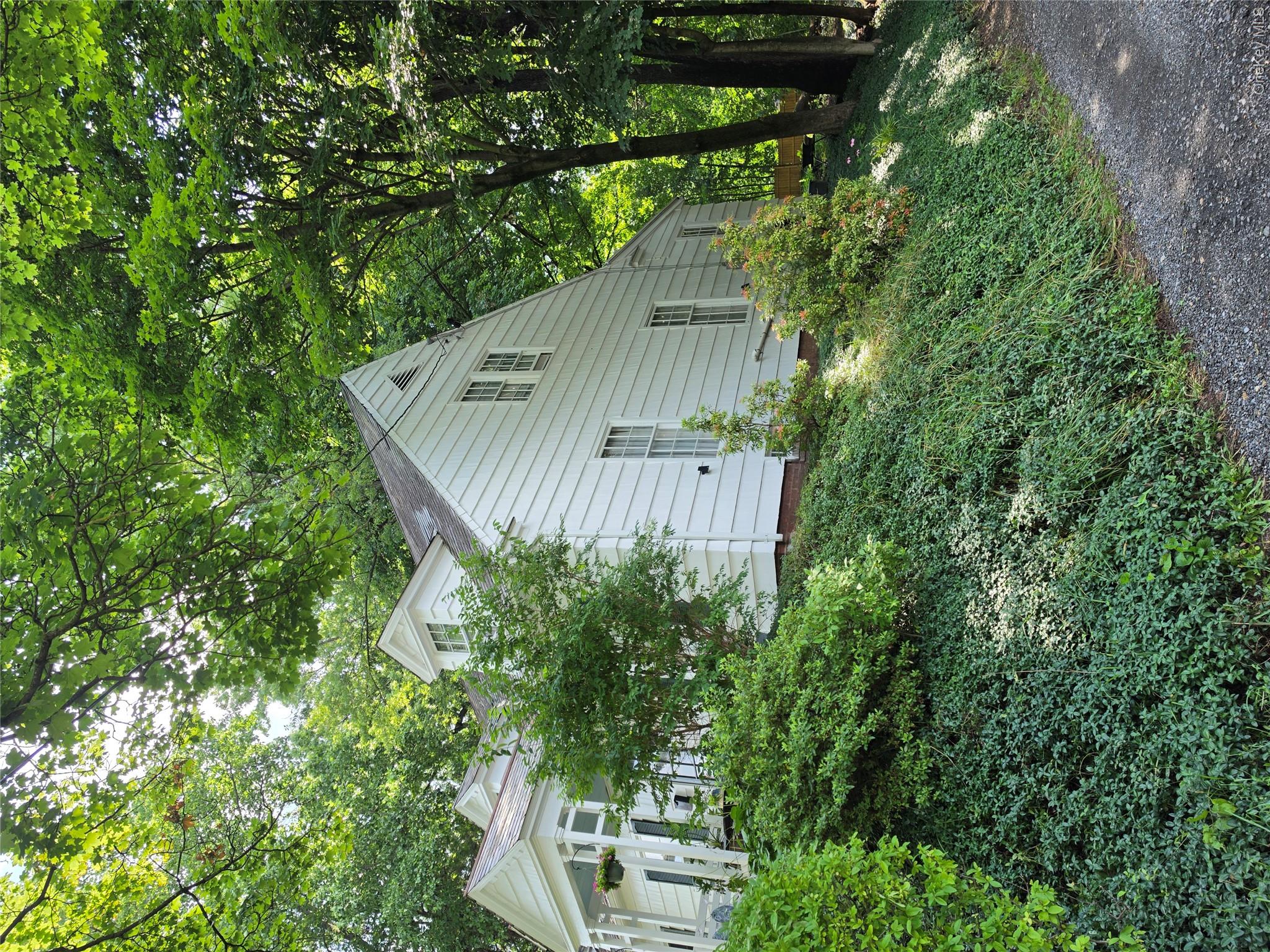 20 Bush Avenue Property Photo 5