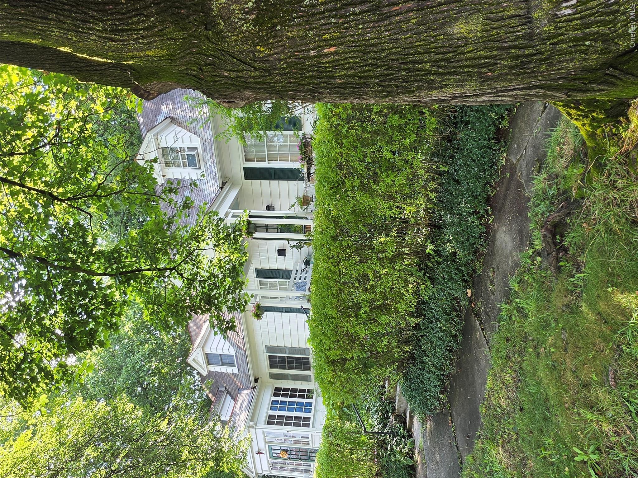 20 Bush Avenue Property Photo 6