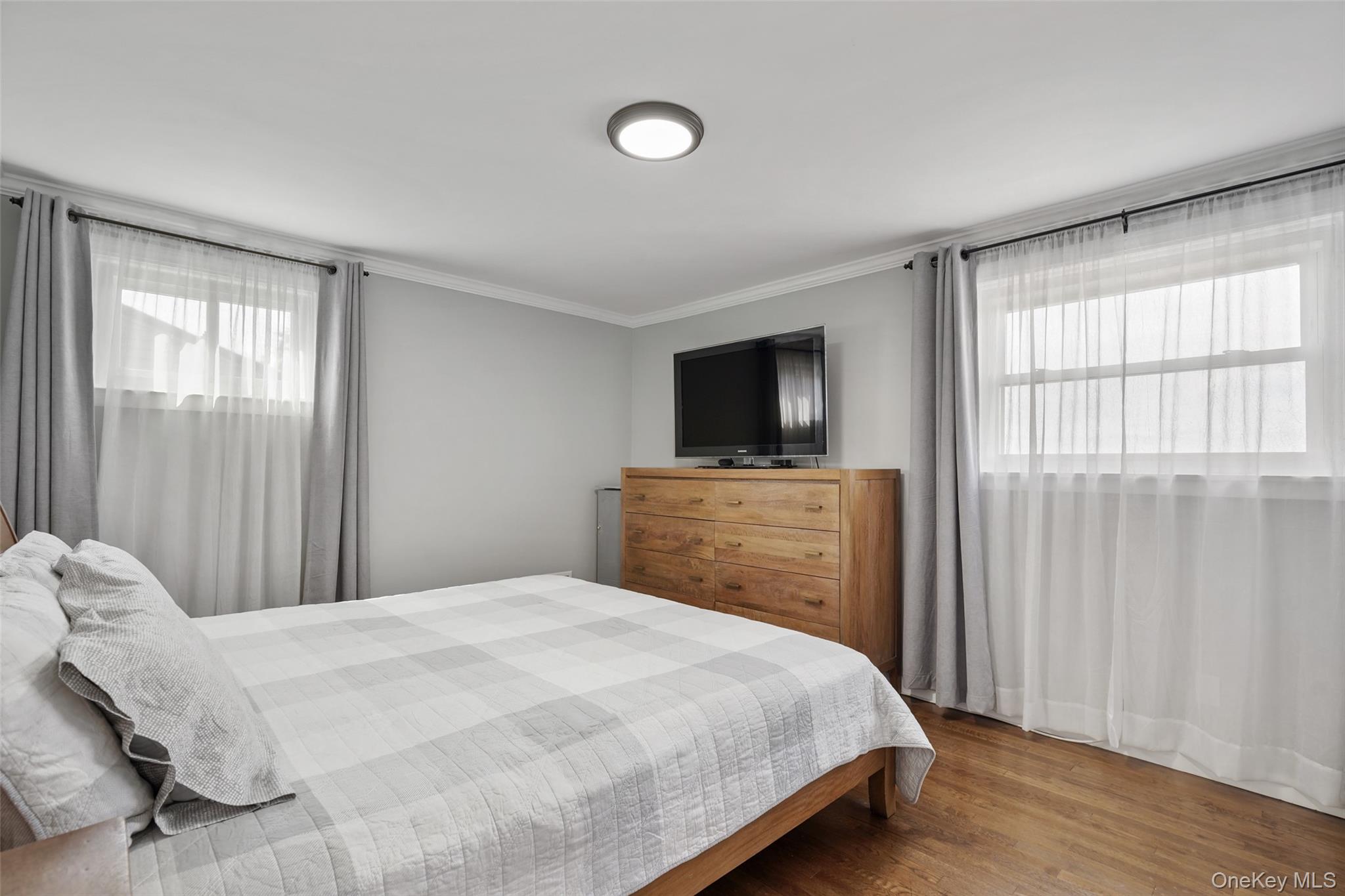 6 S High Street Property Photo 14