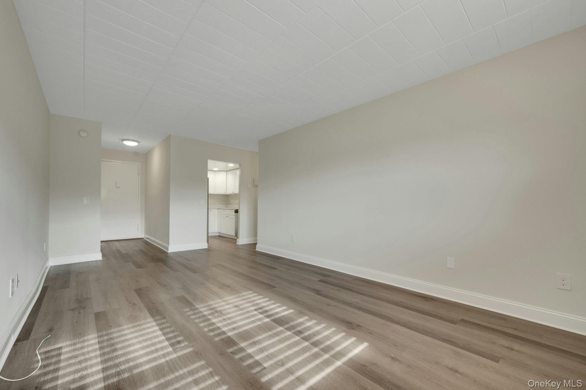 2 Park Avenue 3h Property Photo 4