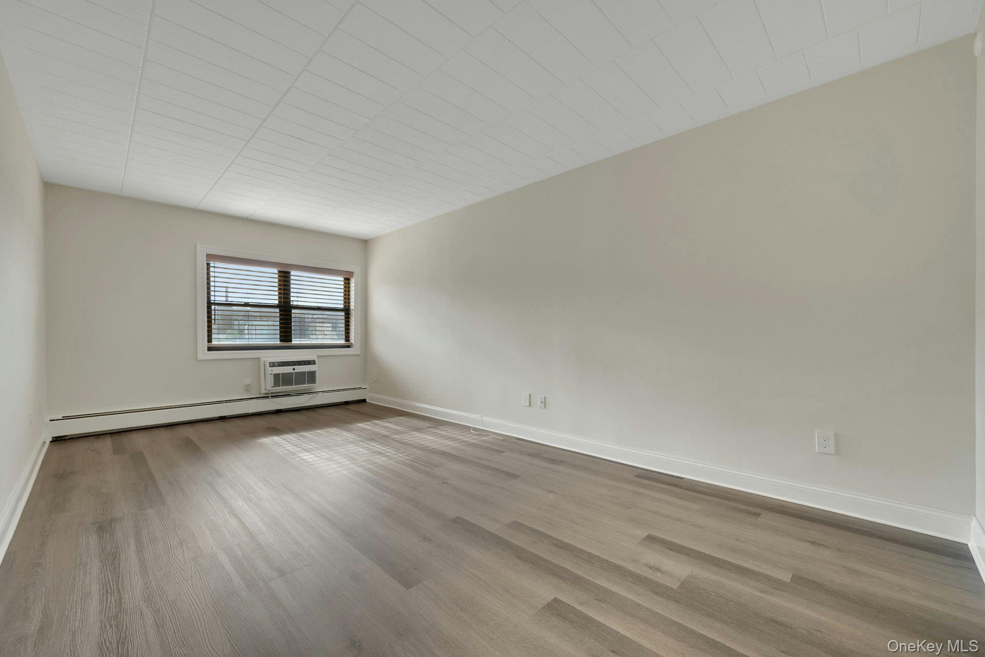 2 Park Avenue 3h Property Photo 6
