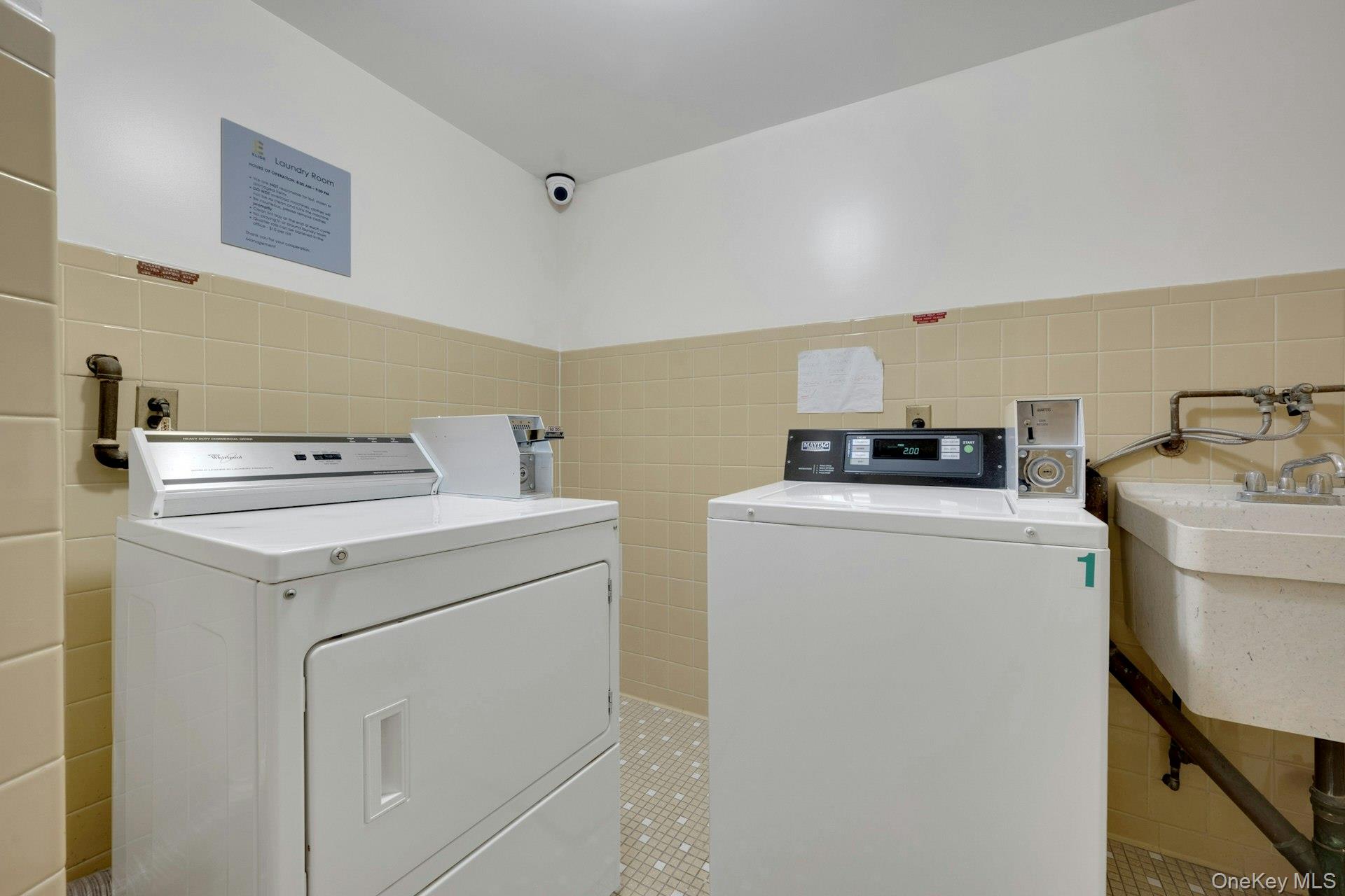 2 Park Avenue 3h Property Photo 16