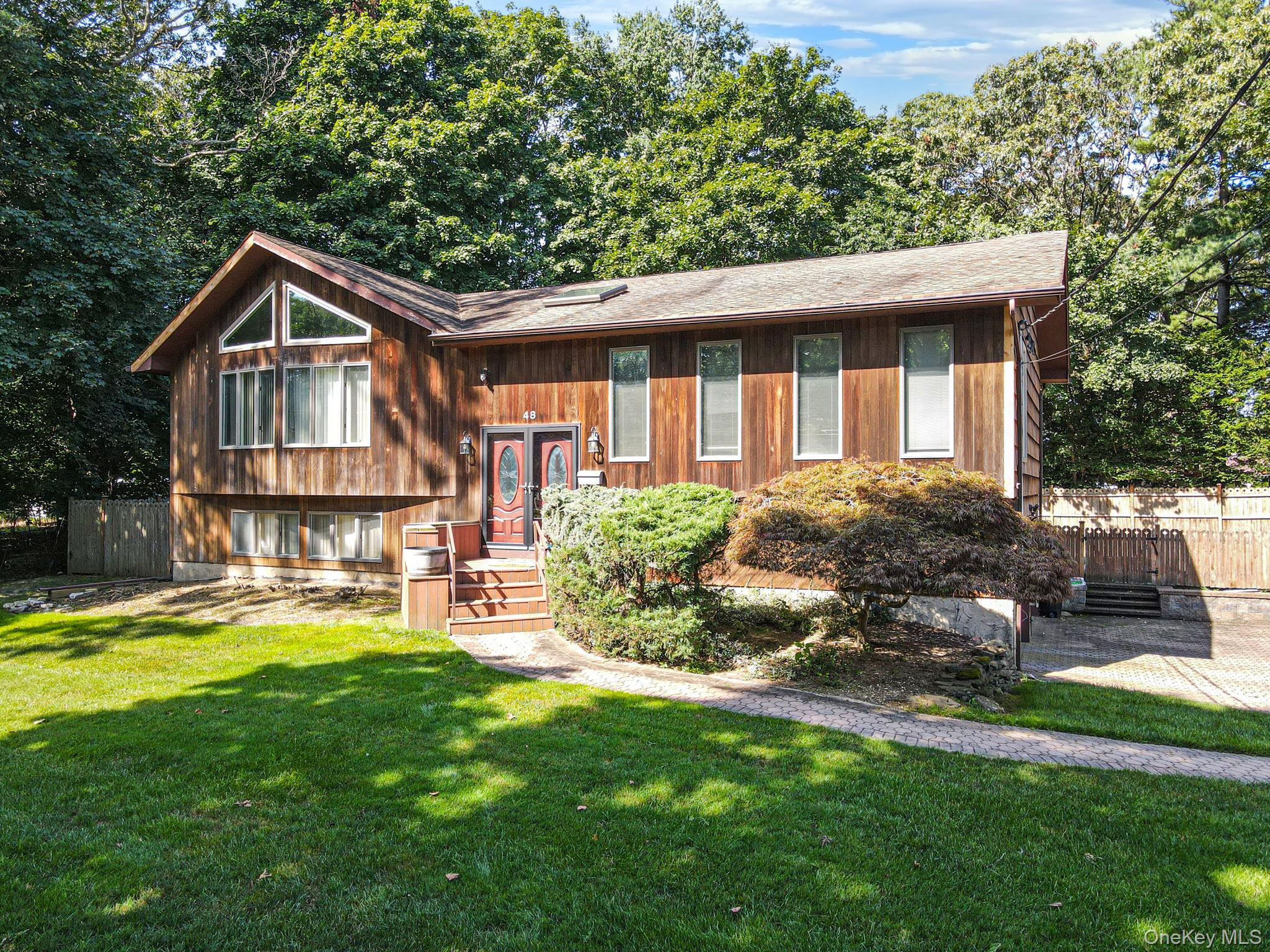 48 Oak Avenue Property Photo 1