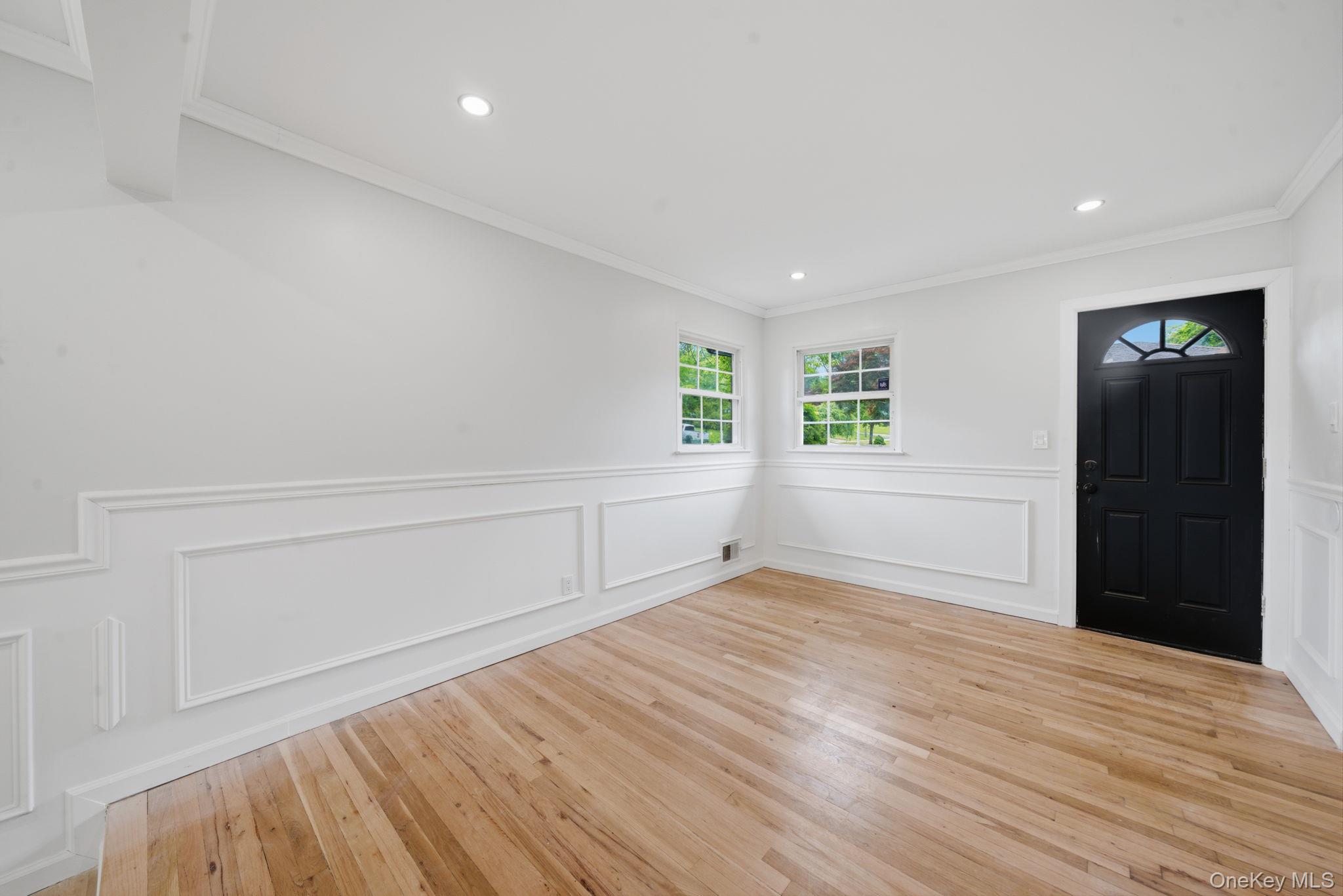 335 Lewis Avenue Property Photo 7