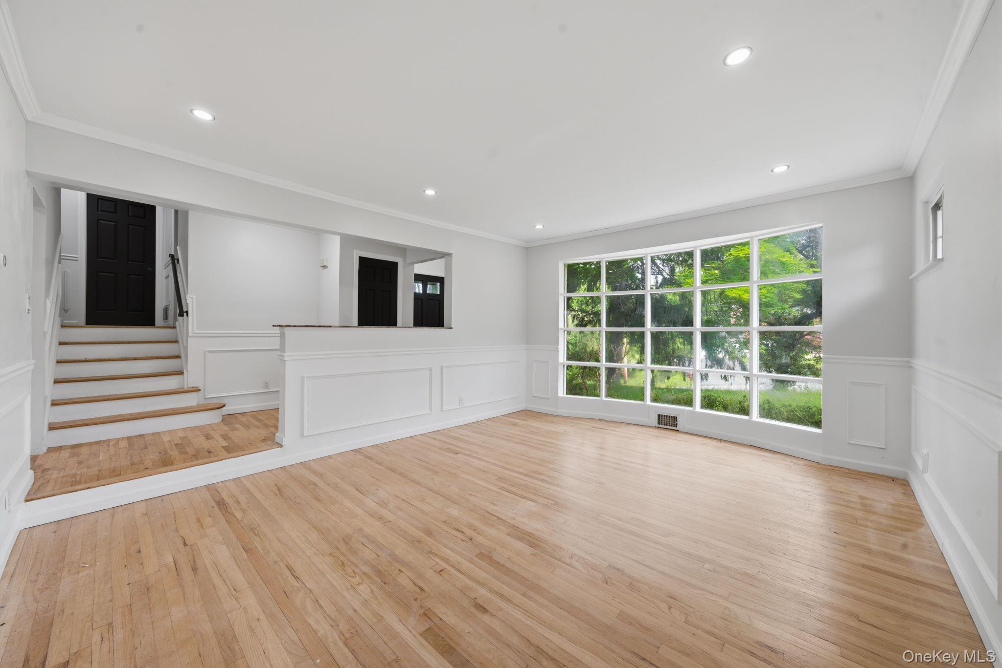 335 Lewis Avenue Property Photo 8