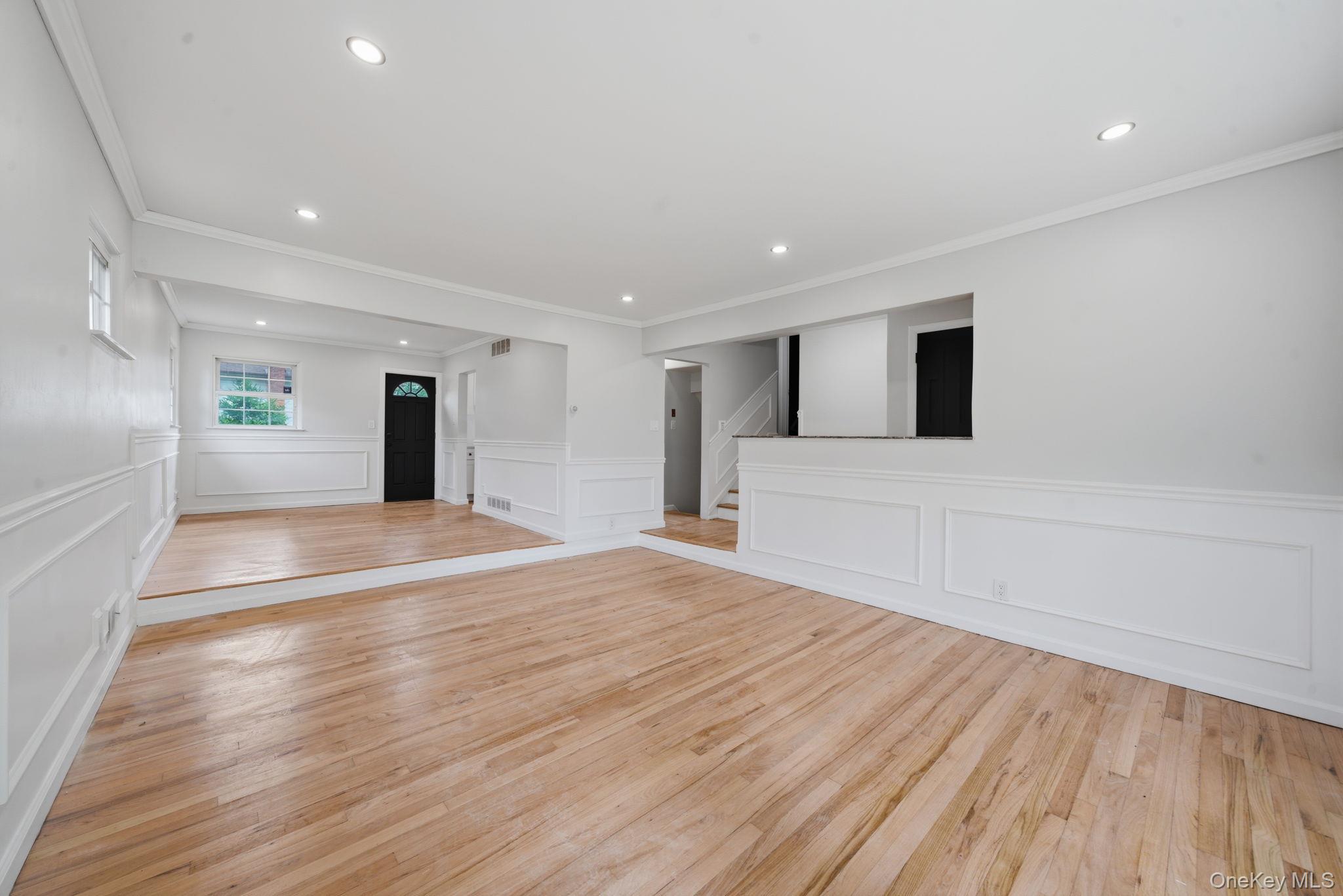 335 Lewis Avenue Property Photo 9