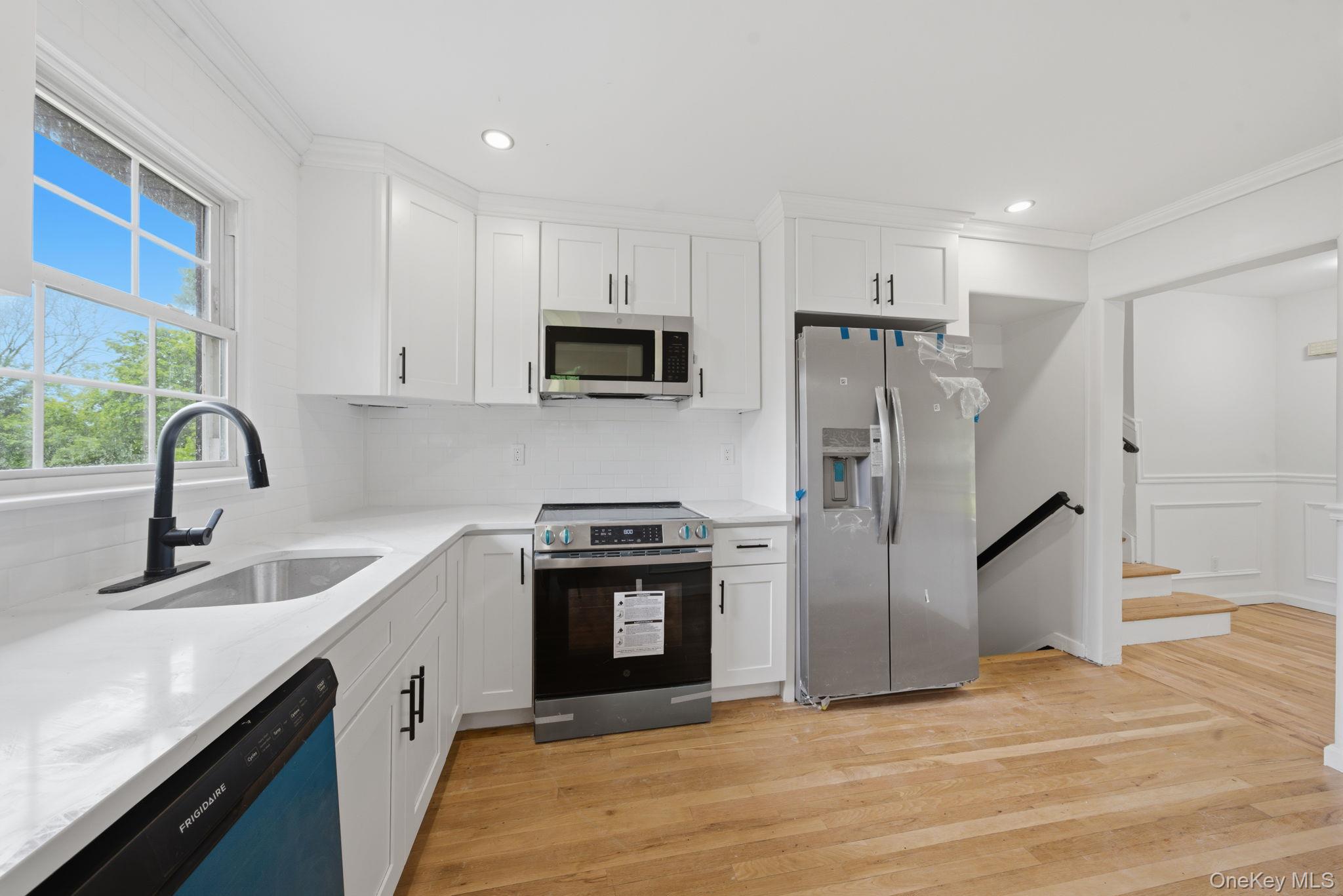 335 Lewis Avenue Property Photo 10