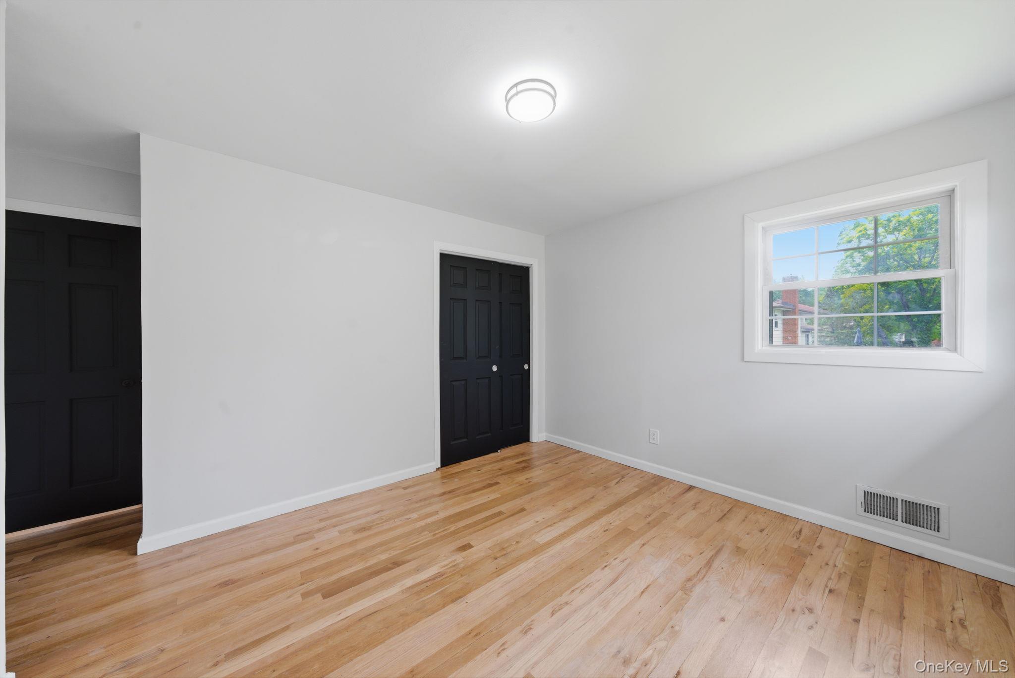 335 Lewis Avenue Property Photo 22