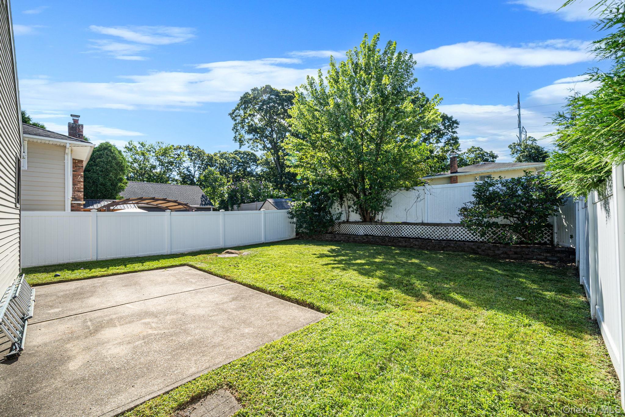 256 Deer Road Property Photo 21