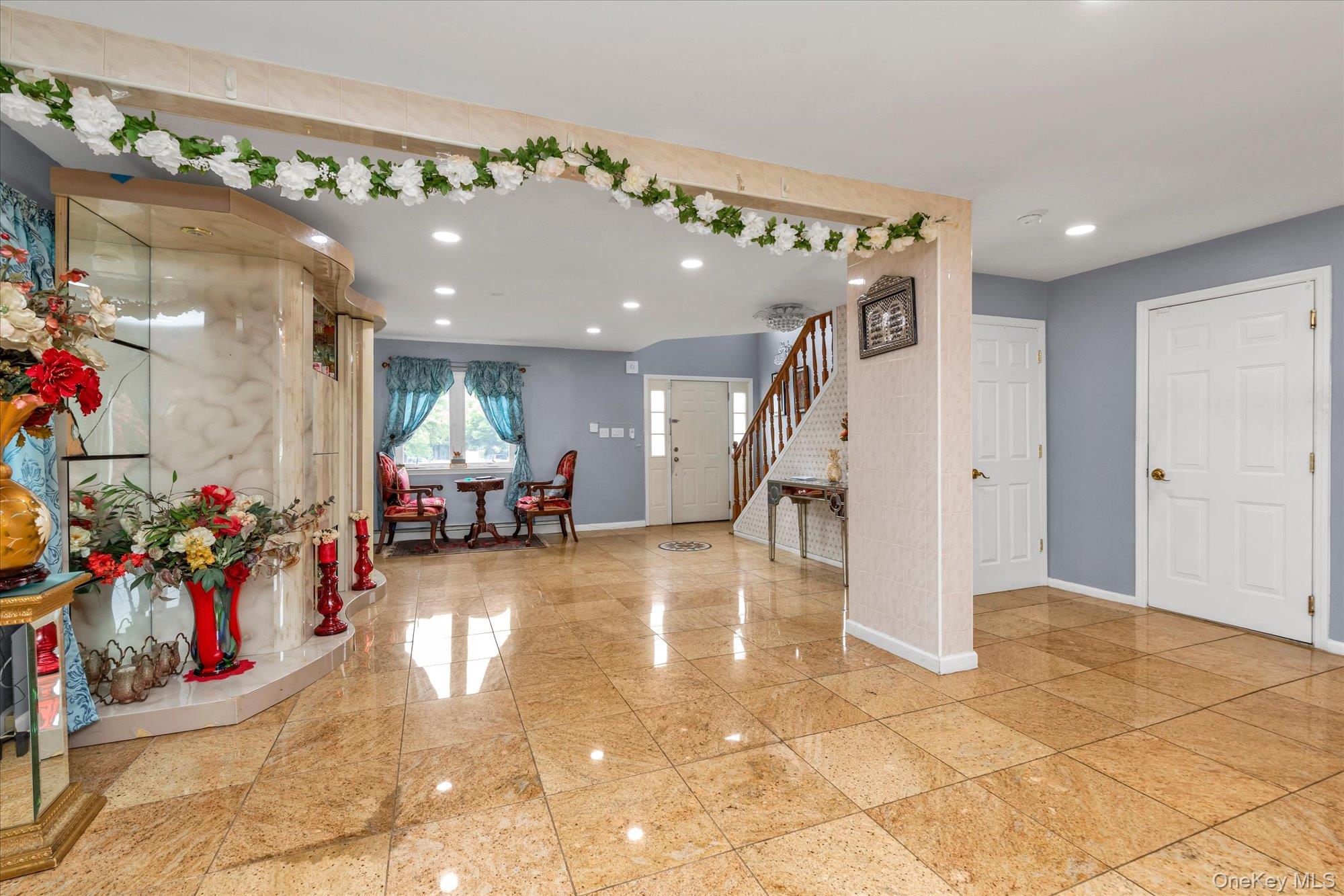 433 Atlantic Avenue Property Photo 3