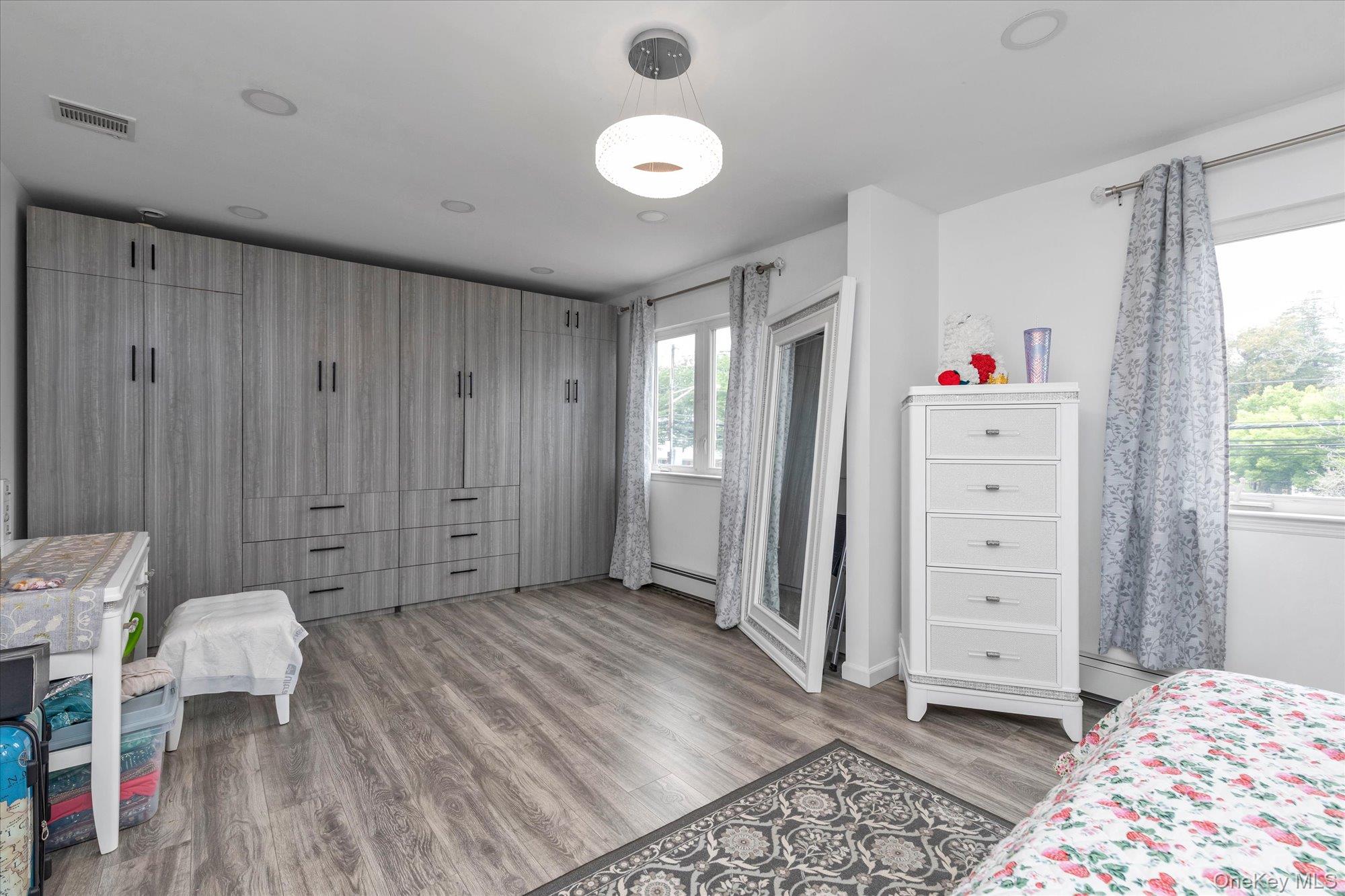 433 Atlantic Avenue Property Photo 15