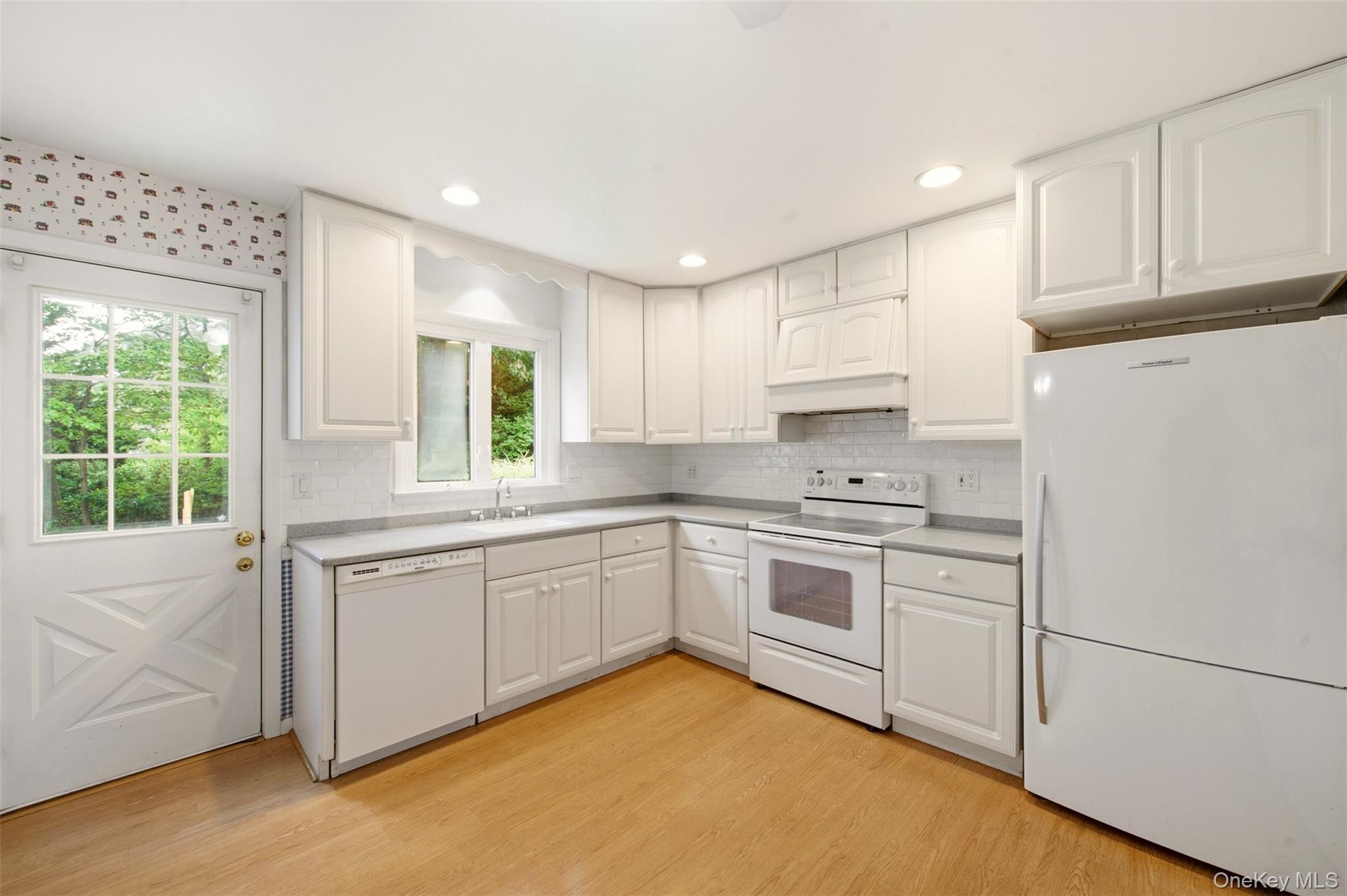 155 Hoover Place Property Photo 15