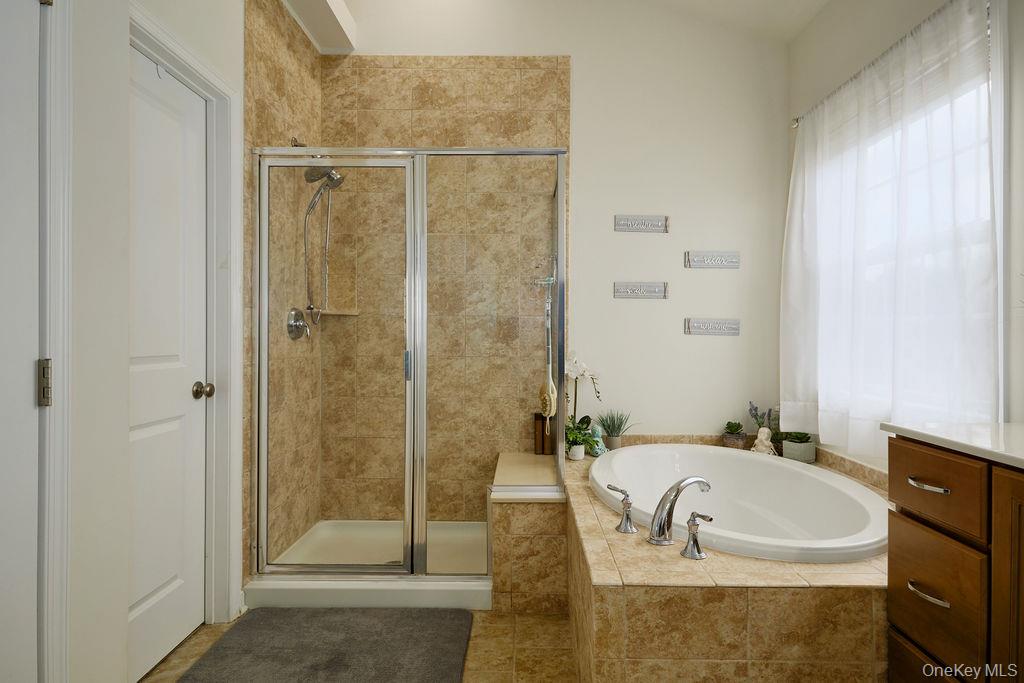36 Tompkins Lane Property Photo 17