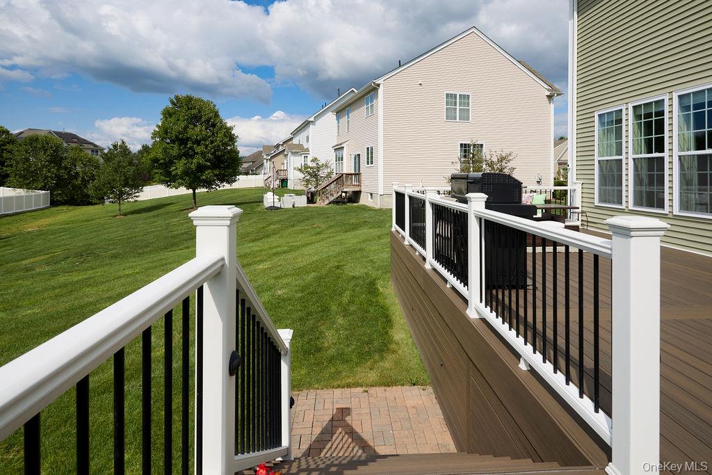 36 Tompkins Lane Property Photo 22