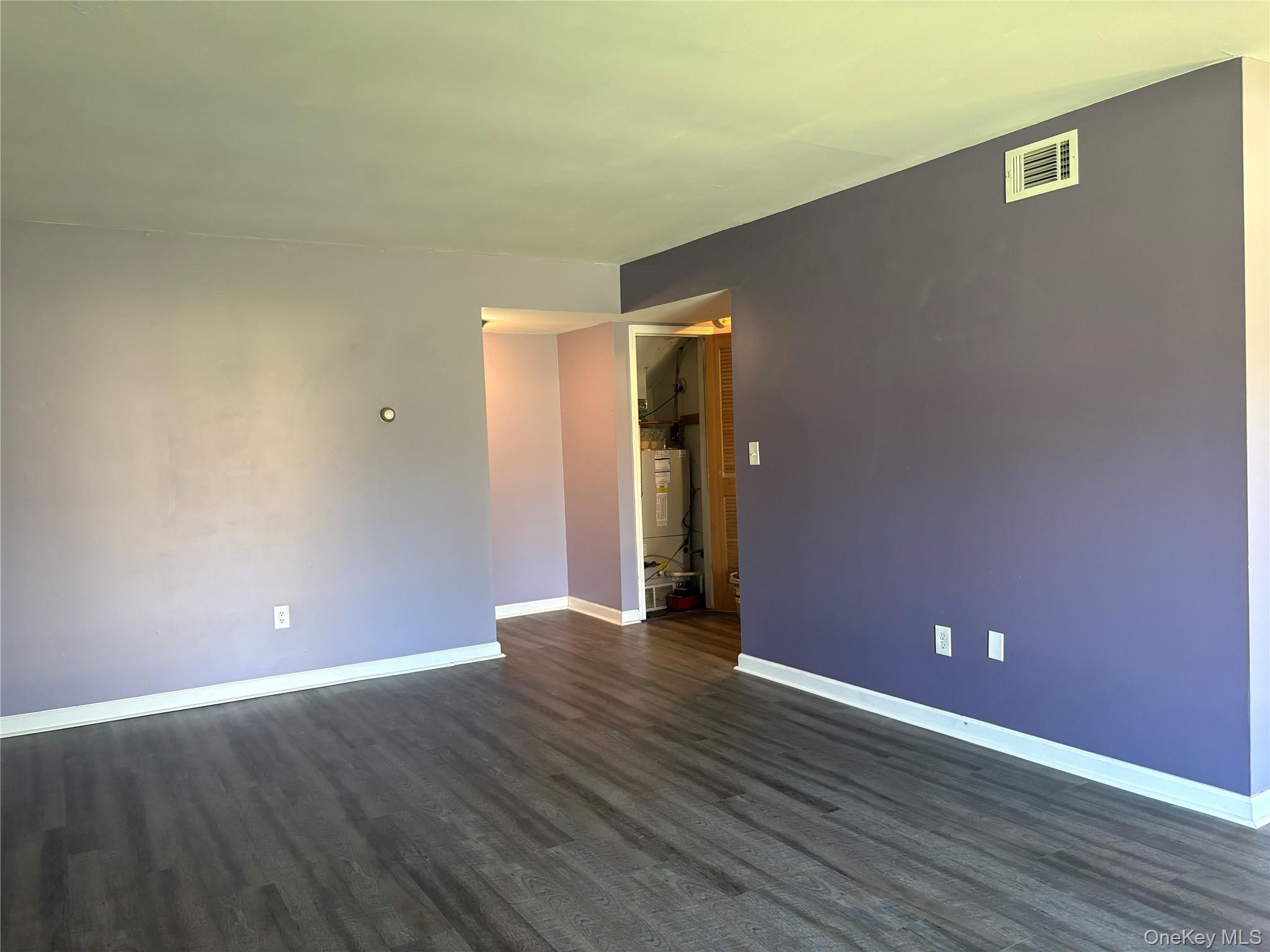 210 Cherry Hill Drive Property Photo 6