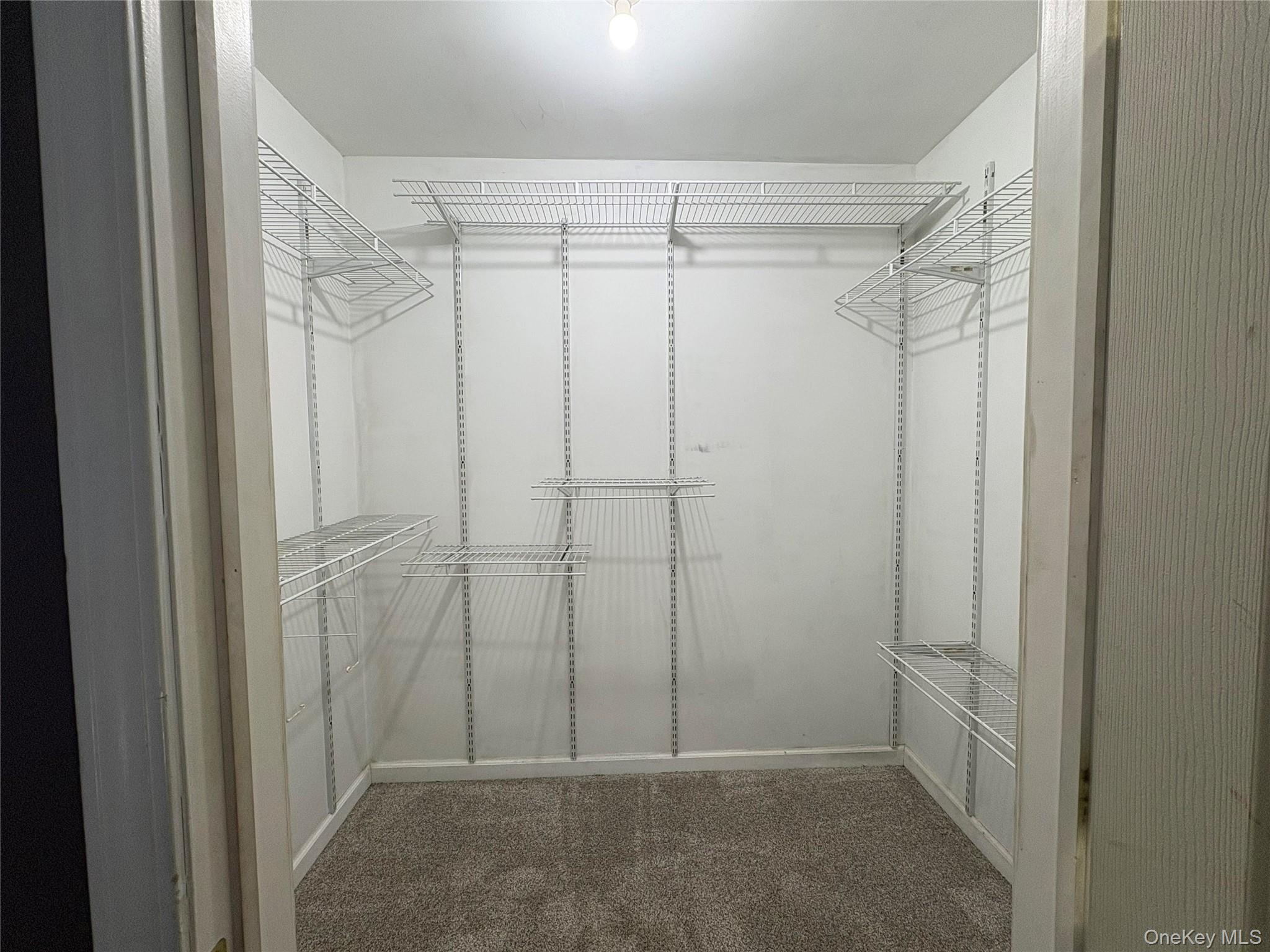 210 Cherry Hill Drive Property Photo 10
