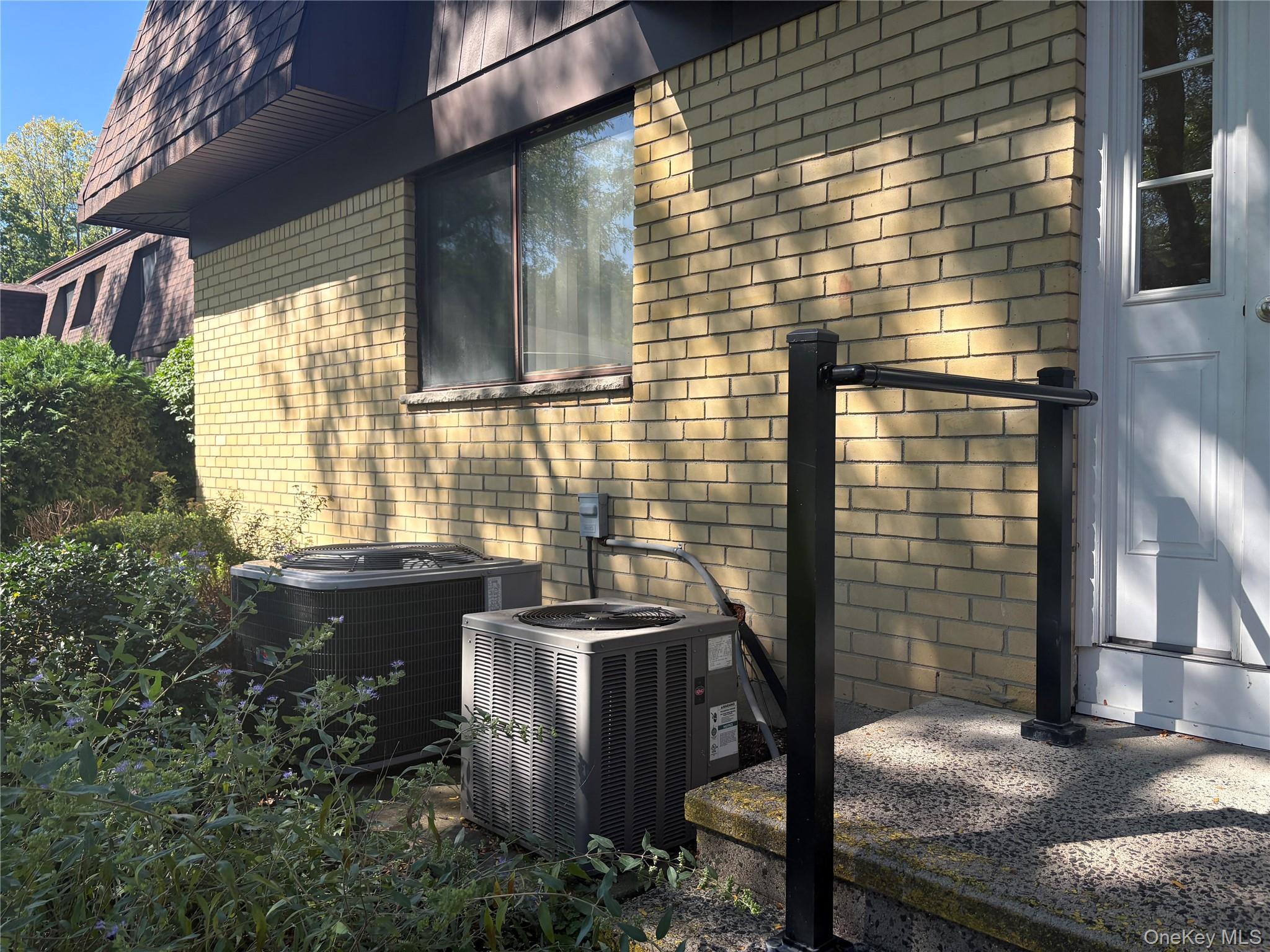 210 Cherry Hill Drive Property Photo 14