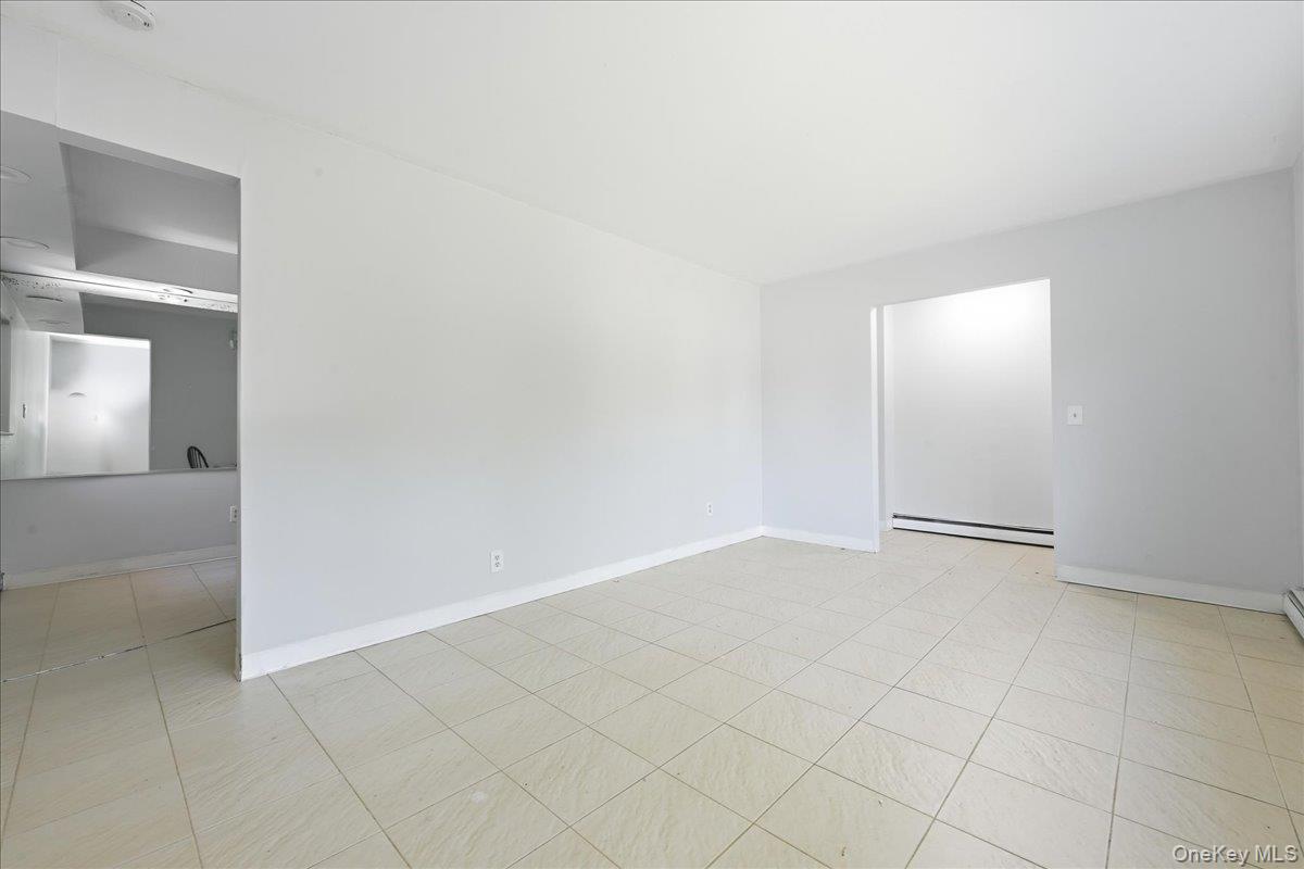 1127a Bay Shore Avenue A Property Photo 7