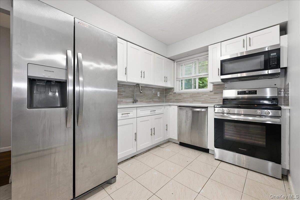 1127a Bay Shore Avenue A Property Photo 8