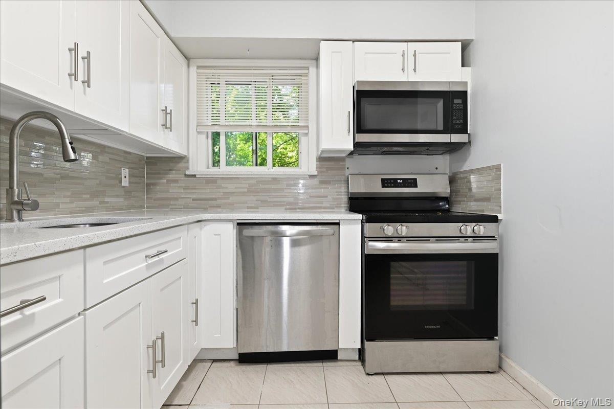 1127a Bay Shore Avenue A Property Photo 9