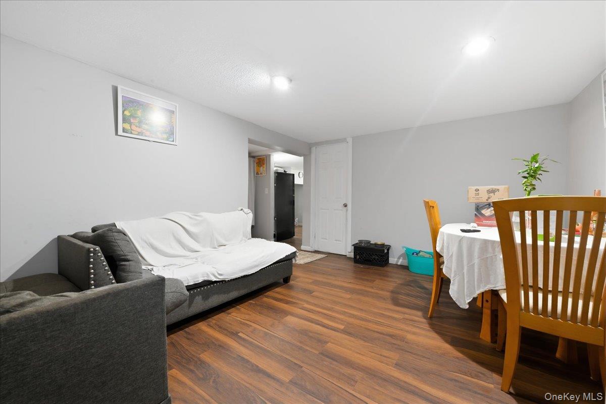 1127a Bay Shore Avenue A Property Photo 26