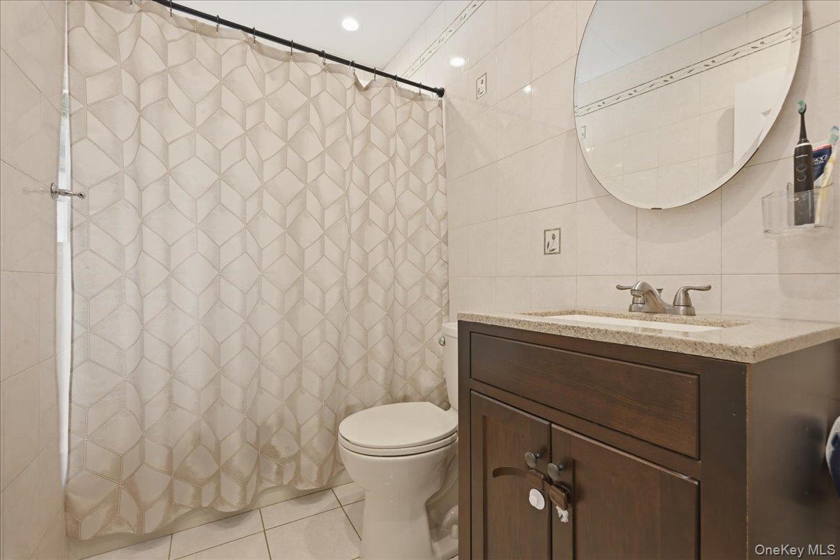2977 Grand Boulevard Property Photo 17