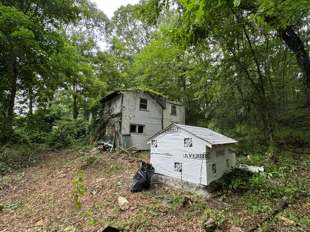 140 N Drury Lane Property Photo 4