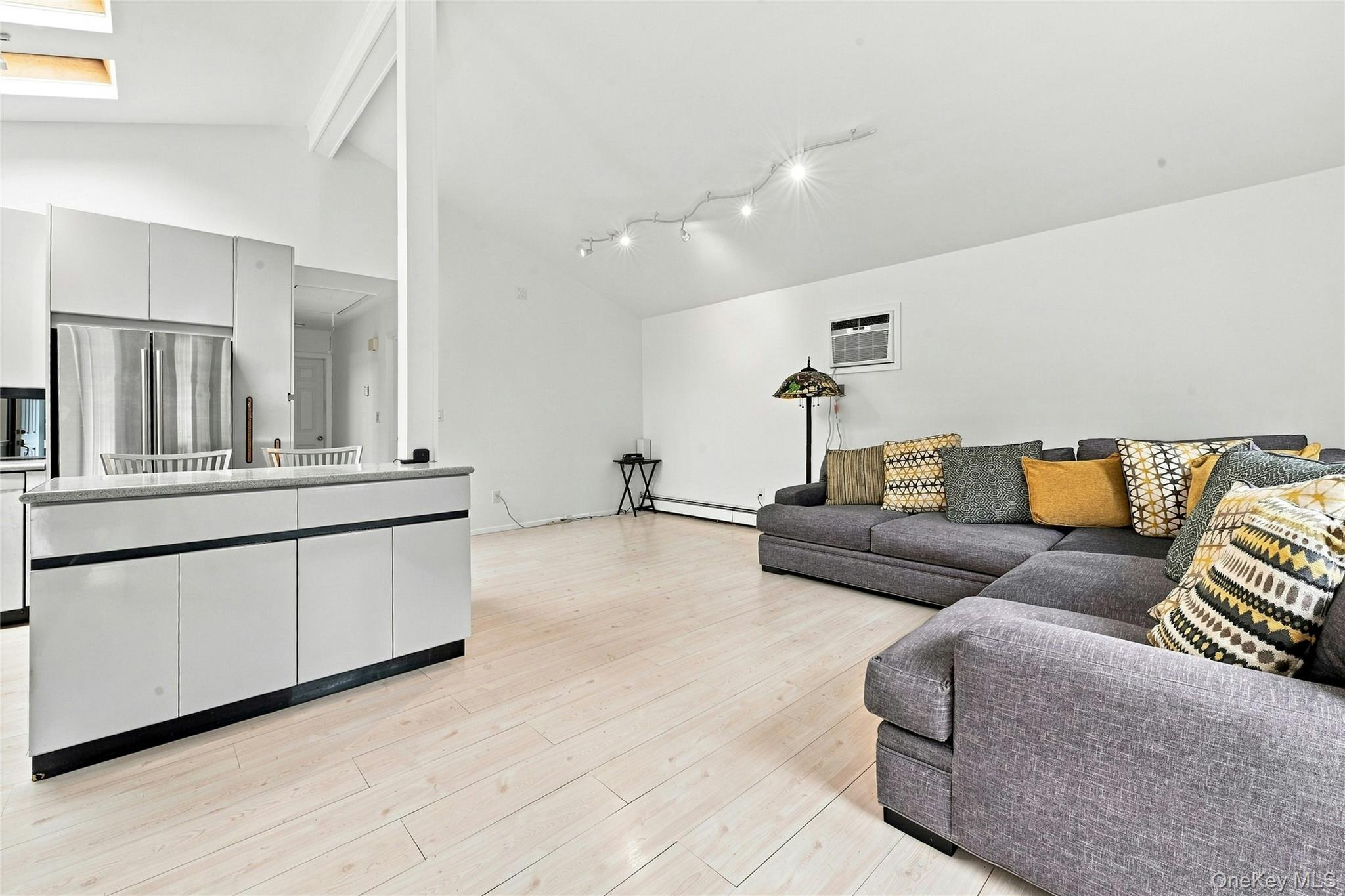 128 Walnut Road Property Photo 2